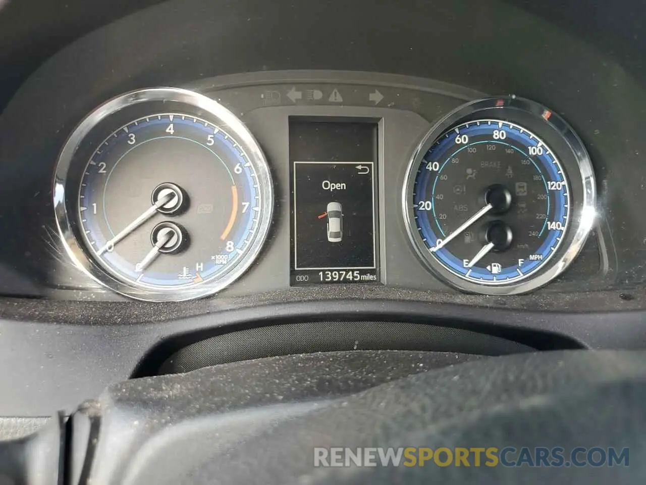 9 fotografías del automóvil dañado 5YFBURHE5KP929854 TOYOTA COROLLA 2019