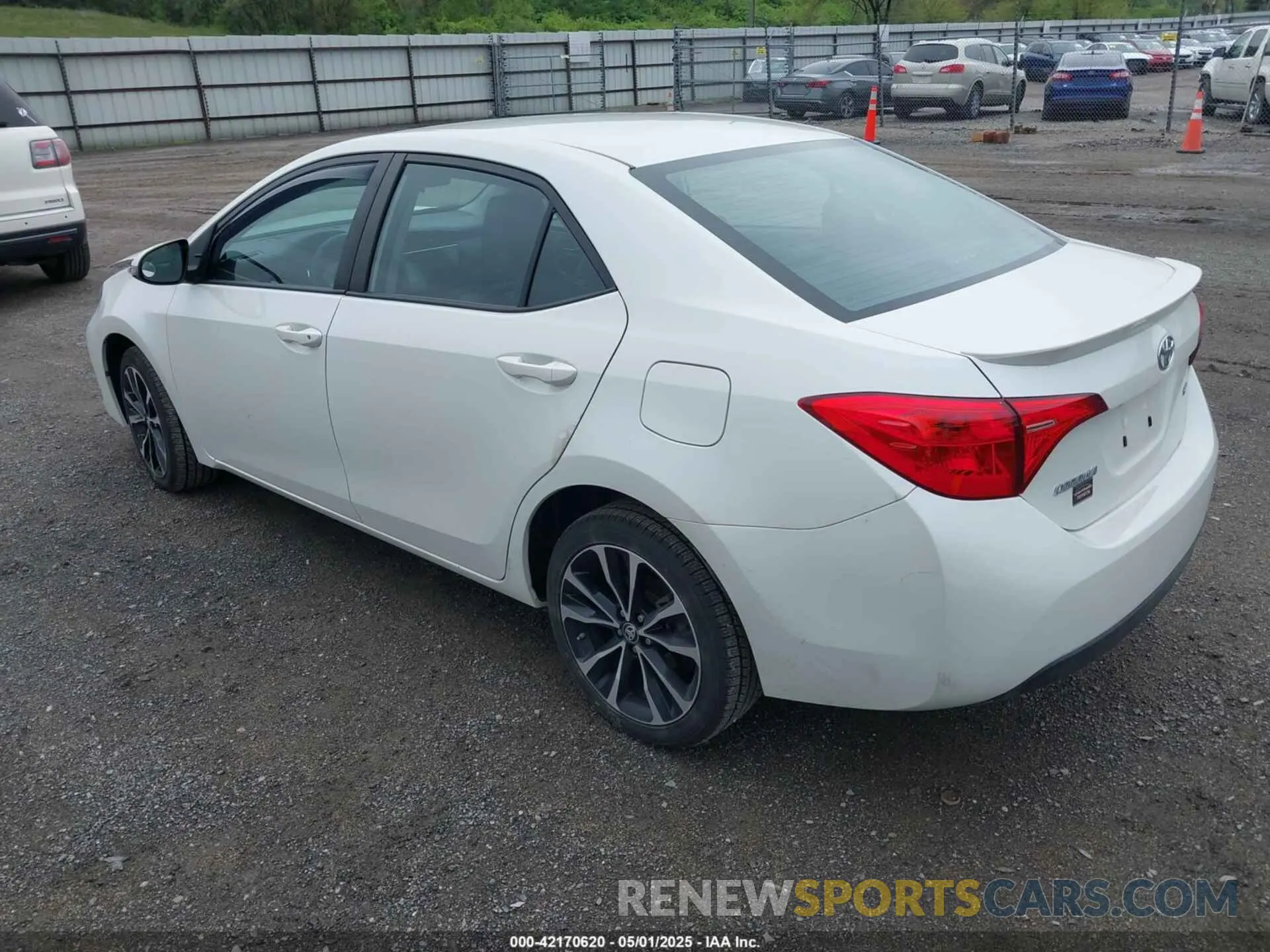 3 fotografías del automóvil dañado 5YFBURHE5KP932690 TOYOTA COROLLA 2019