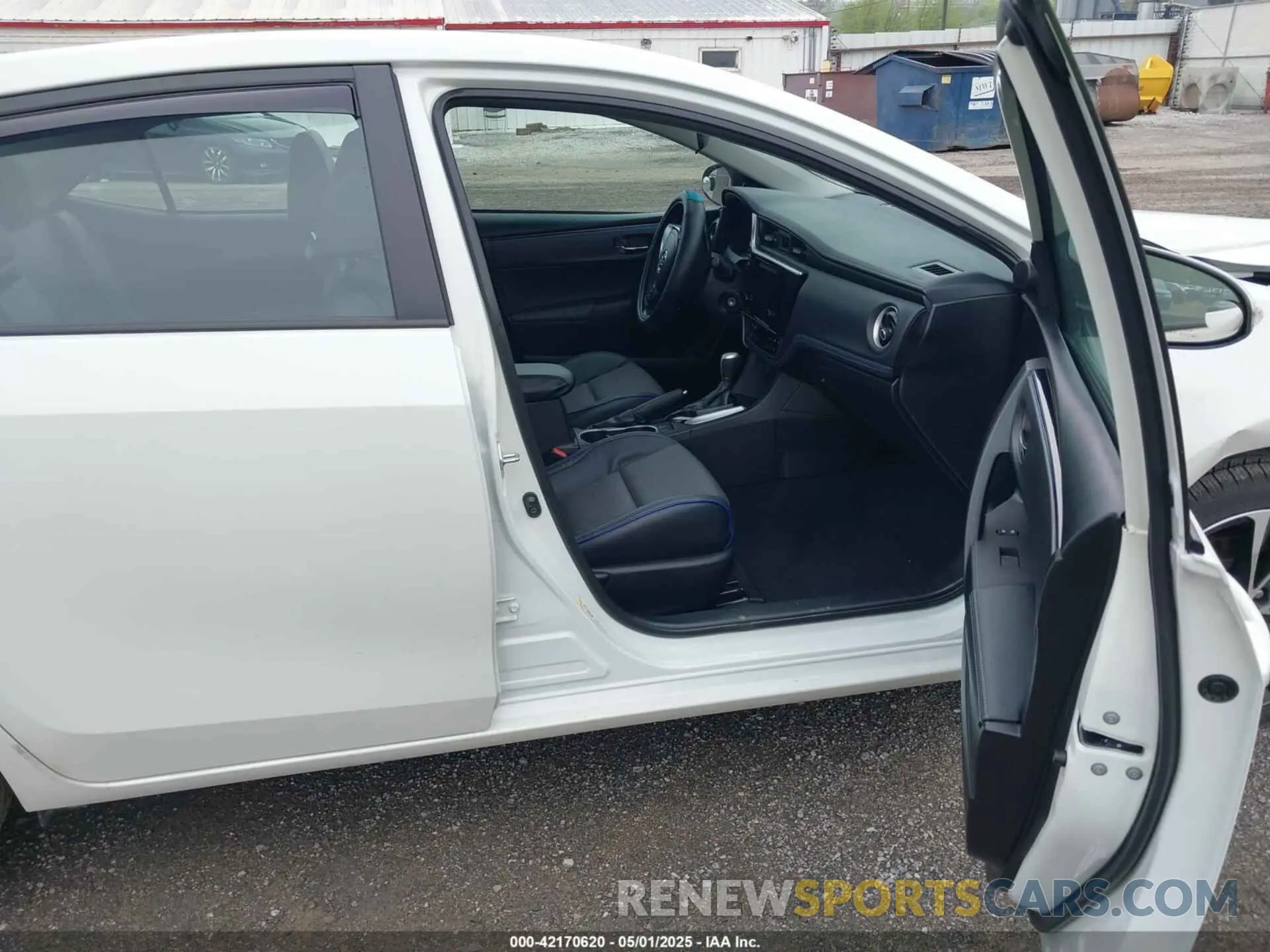 5 fotografías del automóvil dañado 5YFBURHE5KP932690 TOYOTA COROLLA 2019