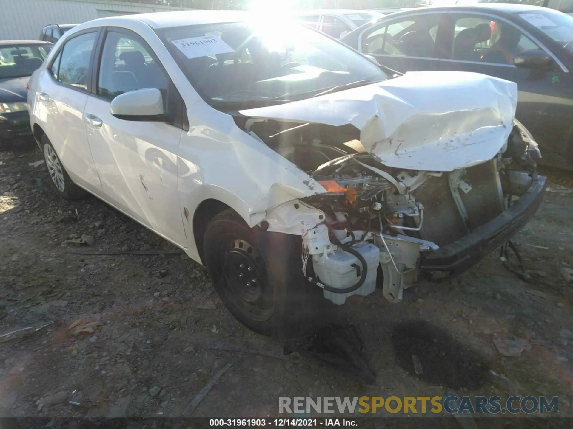 1 fotografías del automóvil dañado 5YFBURHE5KP939493 TOYOTA COROLLA 2019