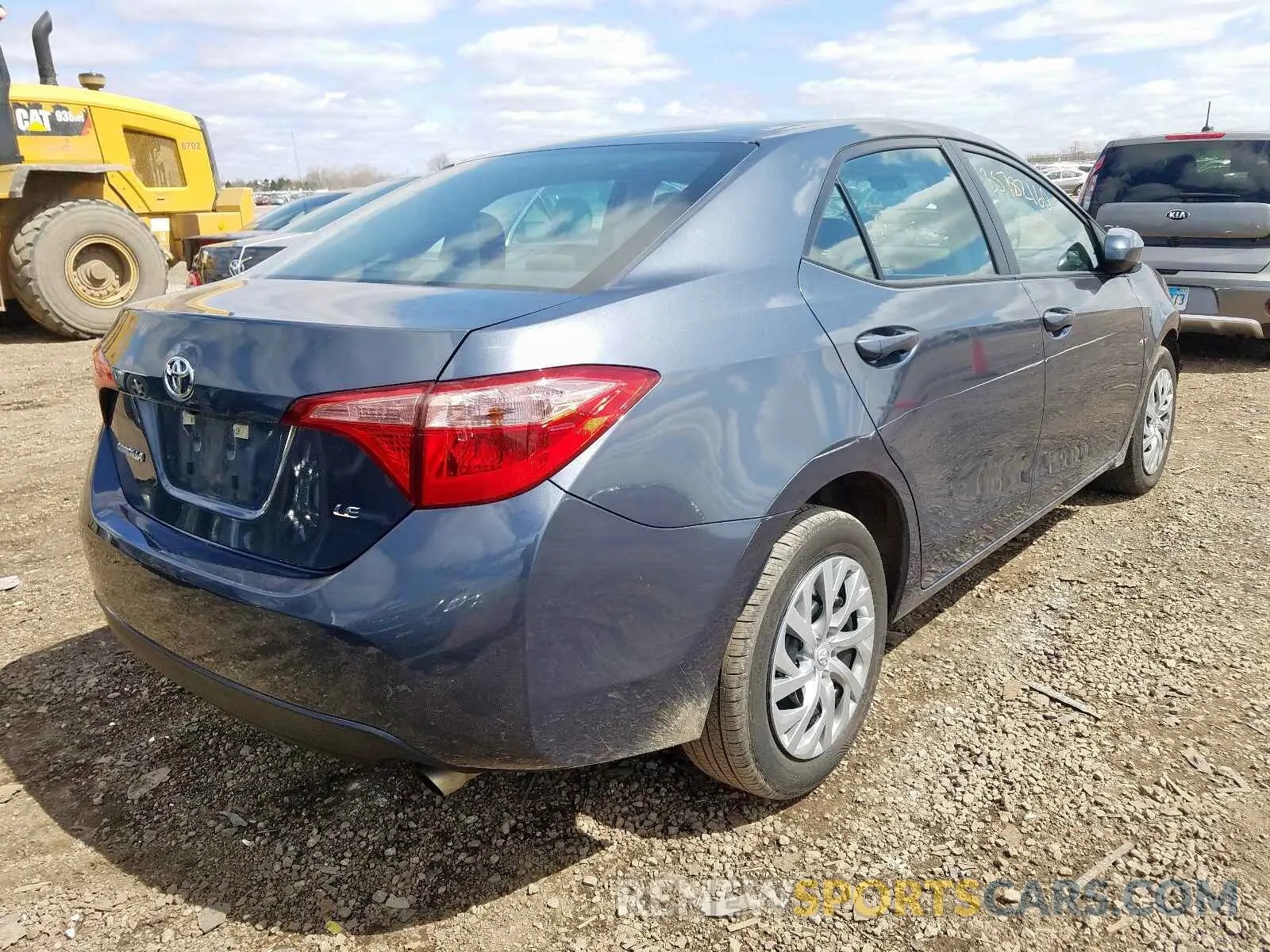 4 fotografías del automóvil dañado 5YFBURHE5KP939722 TOYOTA COROLLA 2019