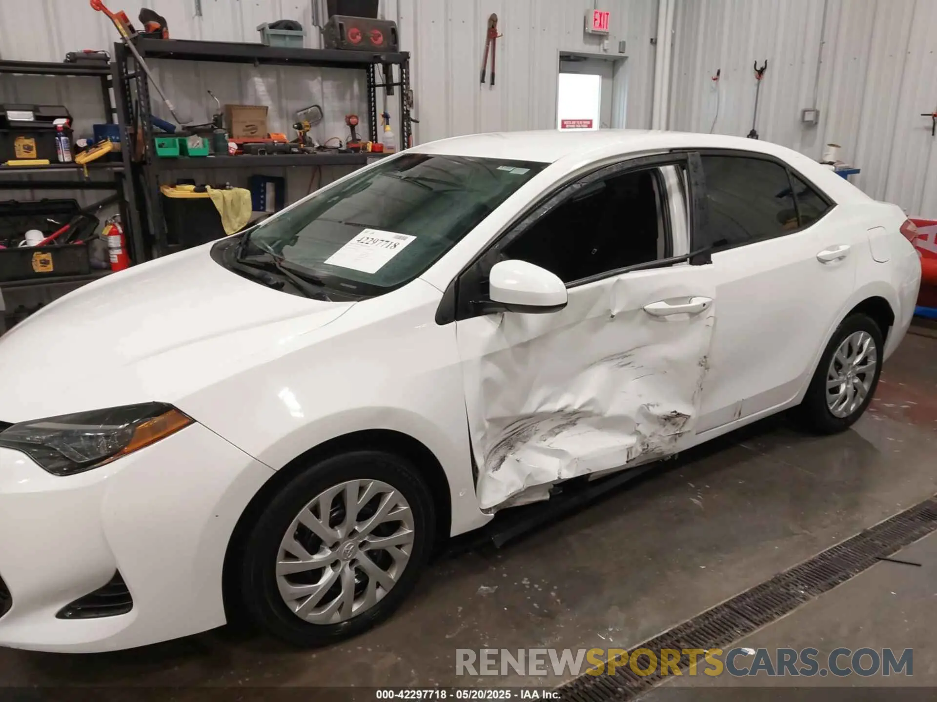 6 fotografías del automóvil dañado 5YFBURHE5KP941051 TOYOTA COROLLA 2019