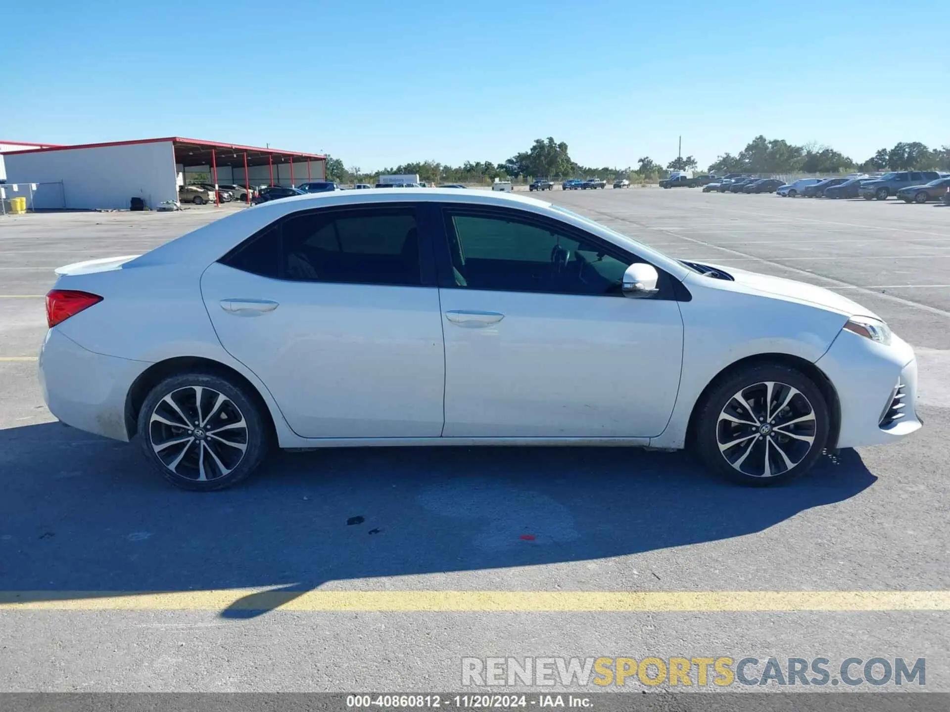12 fotografías del automóvil dañado 5YFBURHE5KP943785 TOYOTA COROLLA 2019