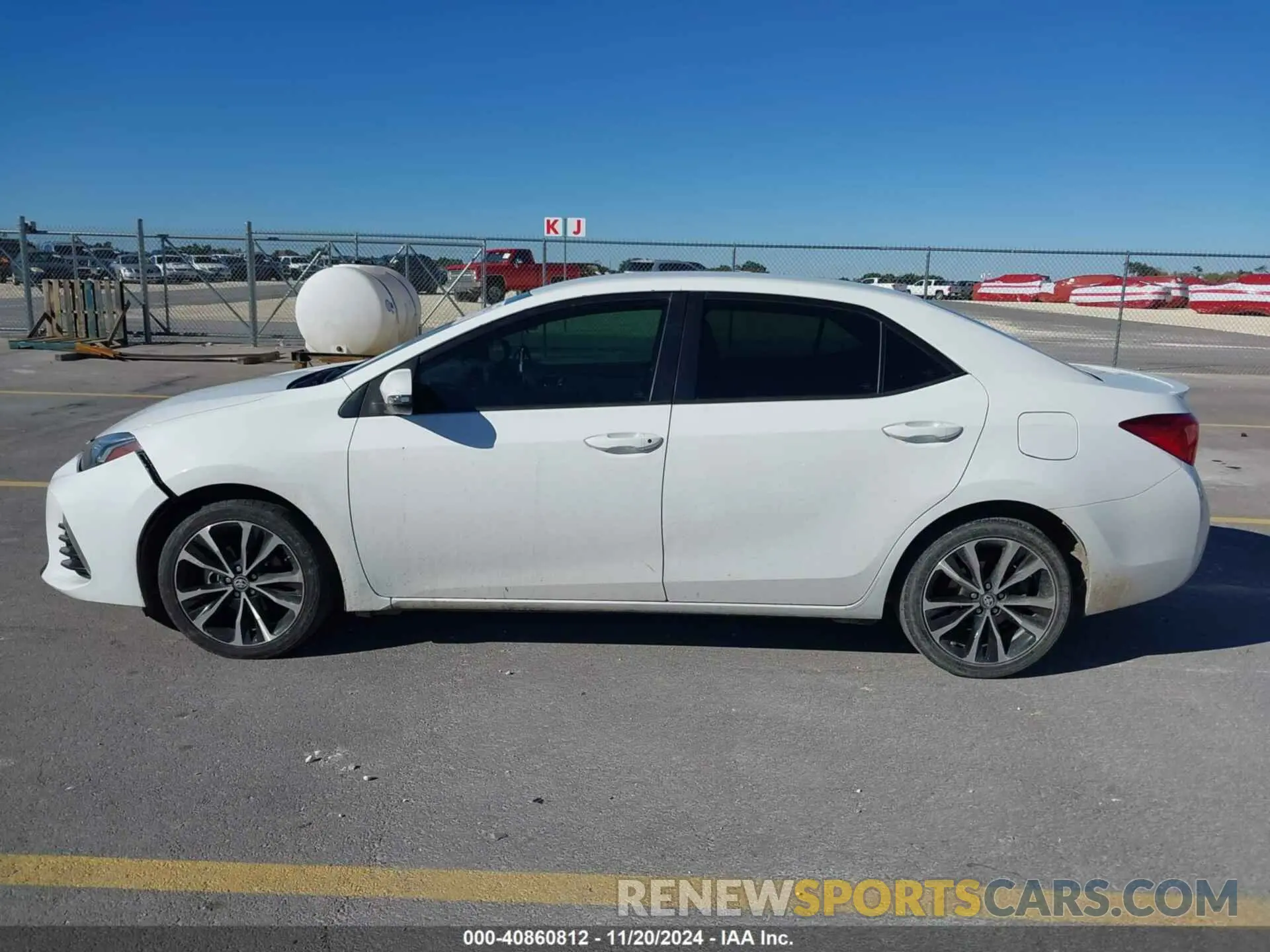 13 fotografías del automóvil dañado 5YFBURHE5KP943785 TOYOTA COROLLA 2019