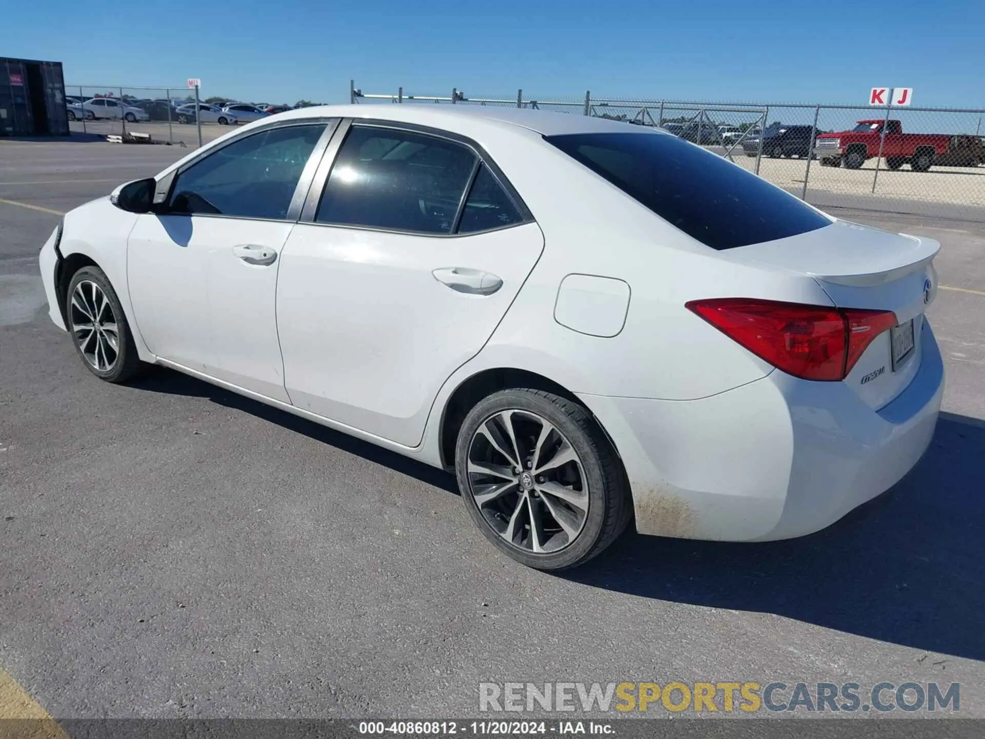 3 fotografías del automóvil dañado 5YFBURHE5KP943785 TOYOTA COROLLA 2019