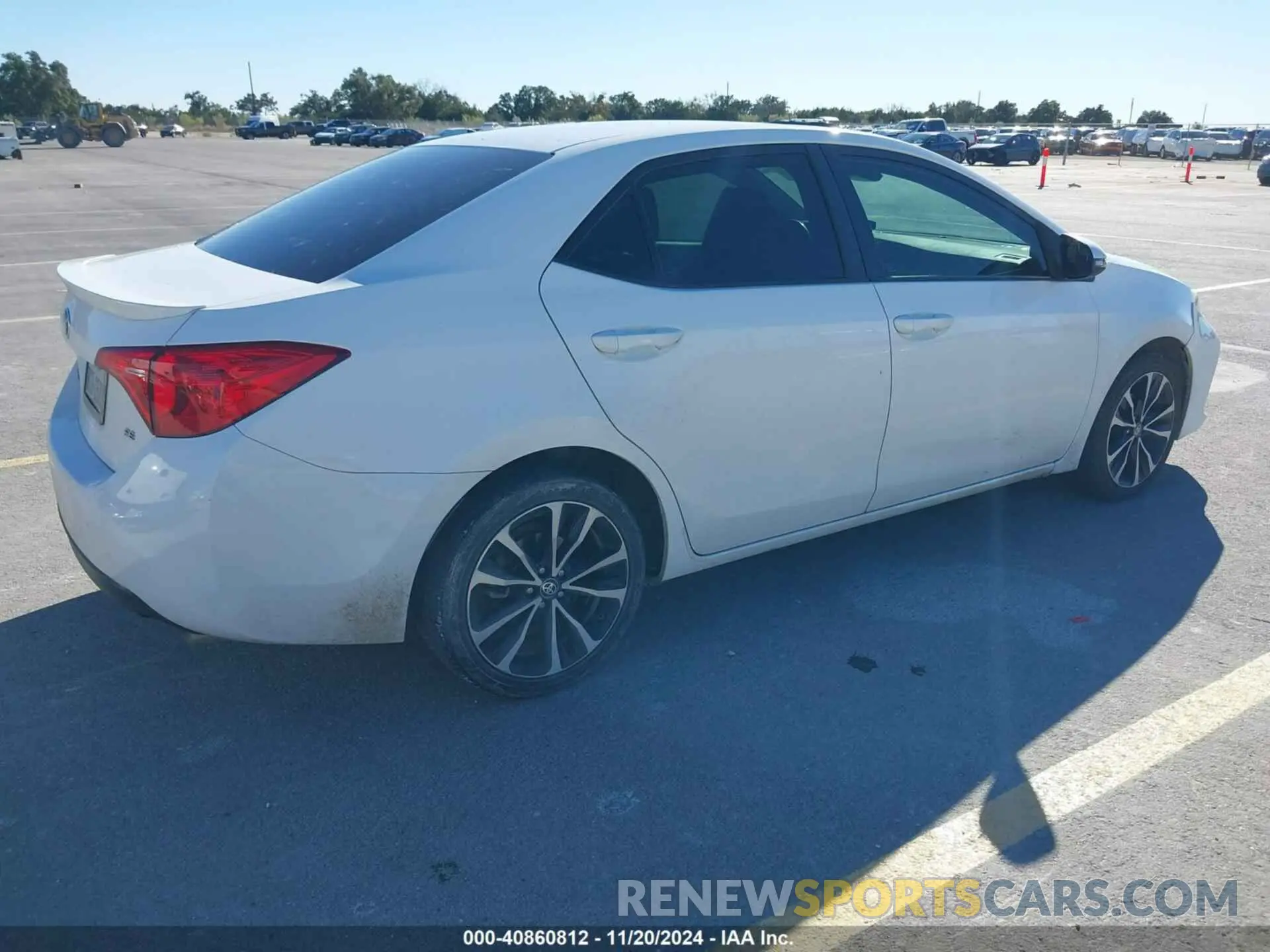 4 fotografías del automóvil dañado 5YFBURHE5KP943785 TOYOTA COROLLA 2019