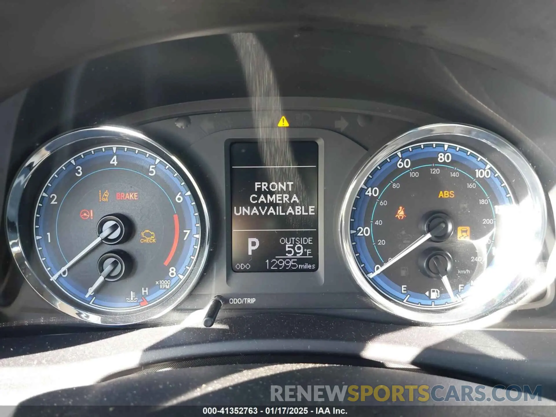 7 fotografías del automóvil dañado 5YFBURHE5KP945987 TOYOTA COROLLA 2019