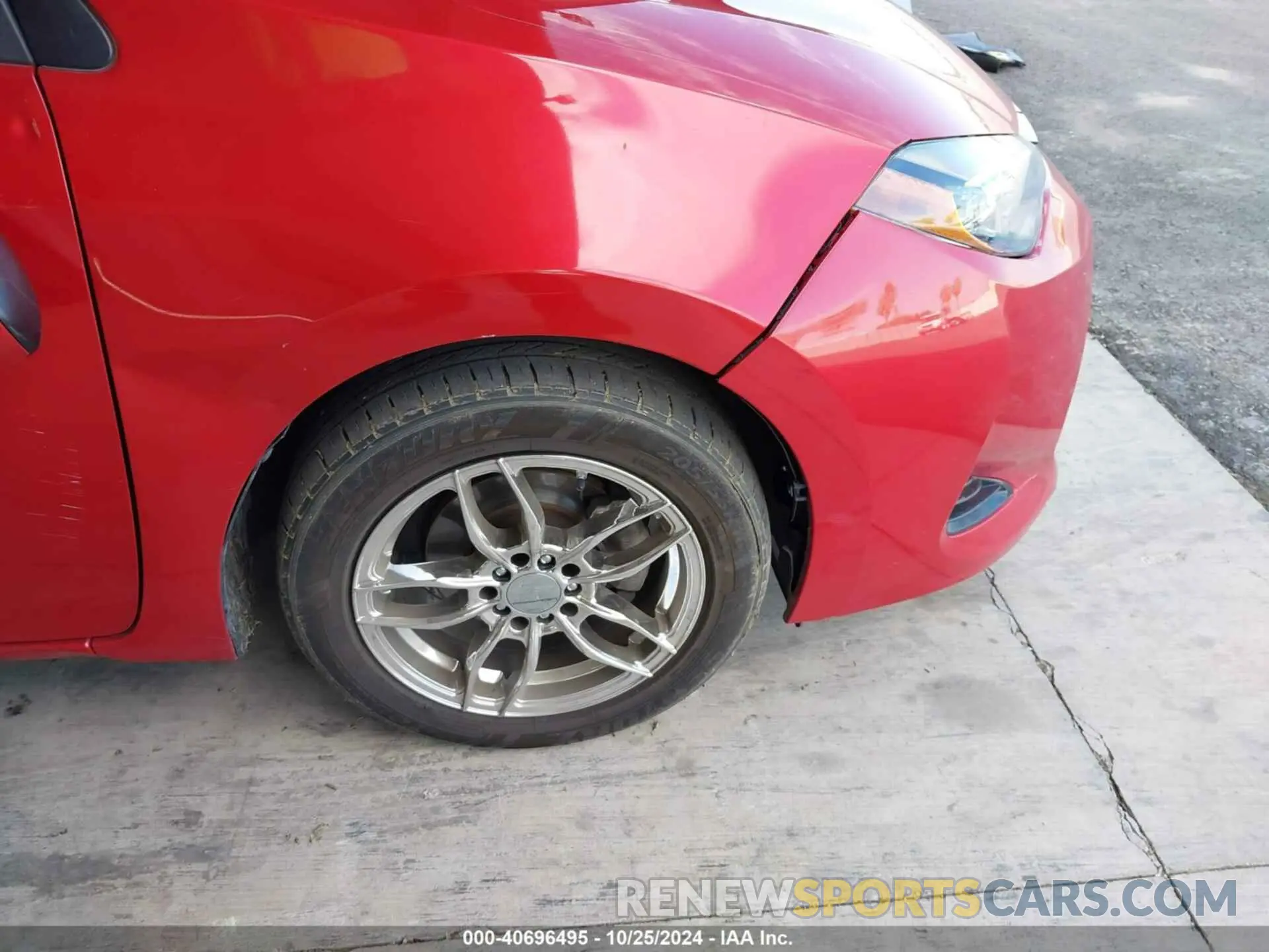 18 fotografías del automóvil dañado 5YFBURHE6KP856641 TOYOTA COROLLA 2019