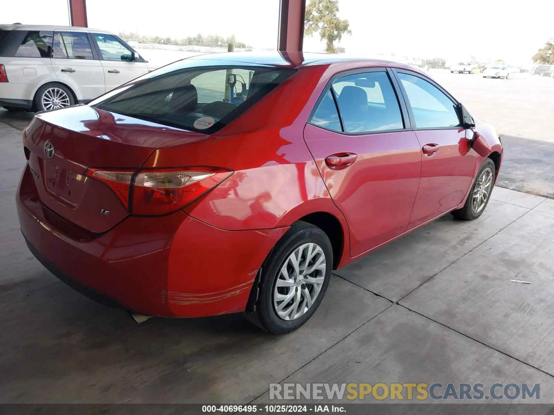 4 fotografías del automóvil dañado 5YFBURHE6KP856641 TOYOTA COROLLA 2019
