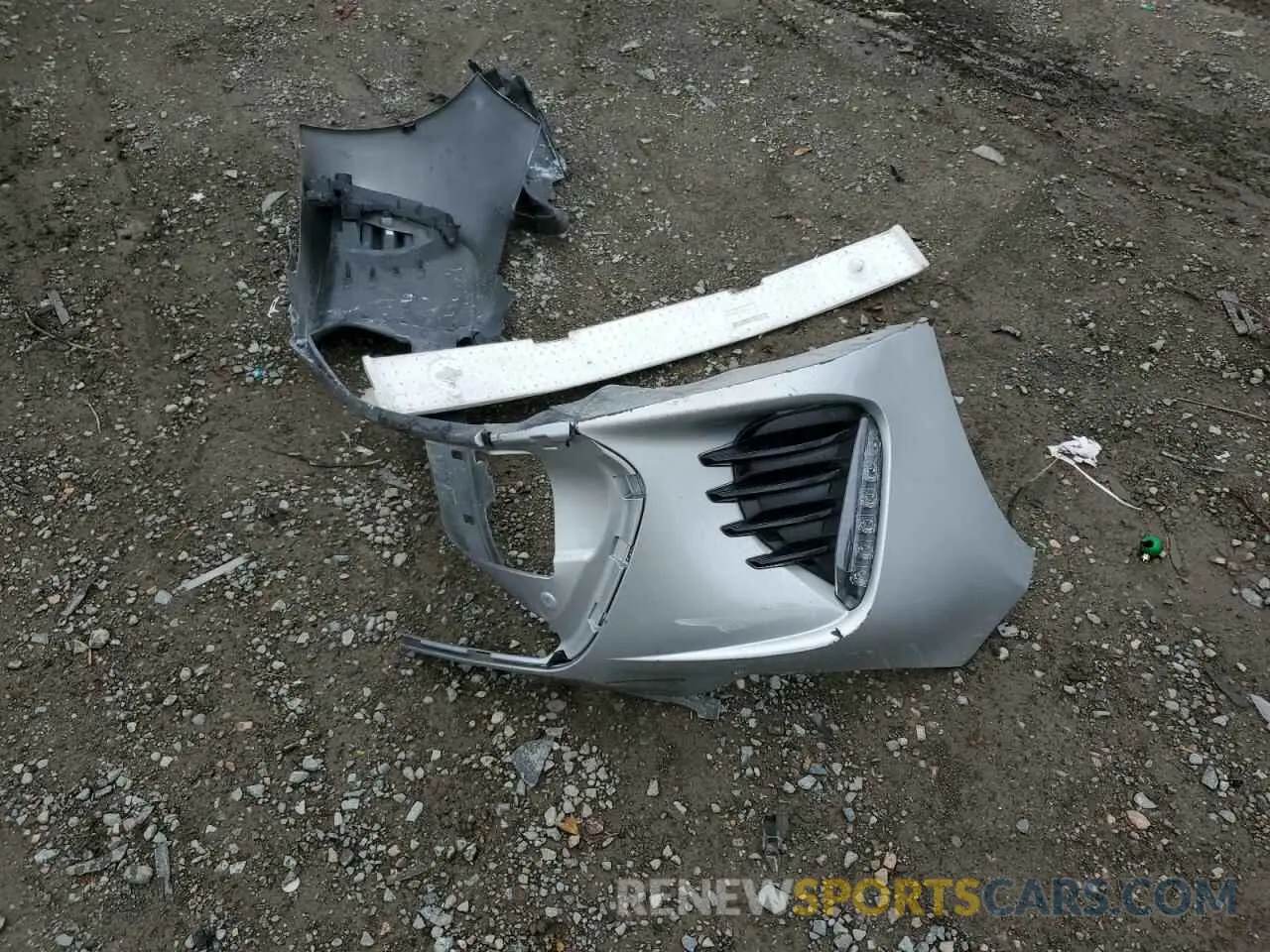 14 fotografías del automóvil dañado 5YFBURHE6KP856798 TOYOTA COROLLA 2019