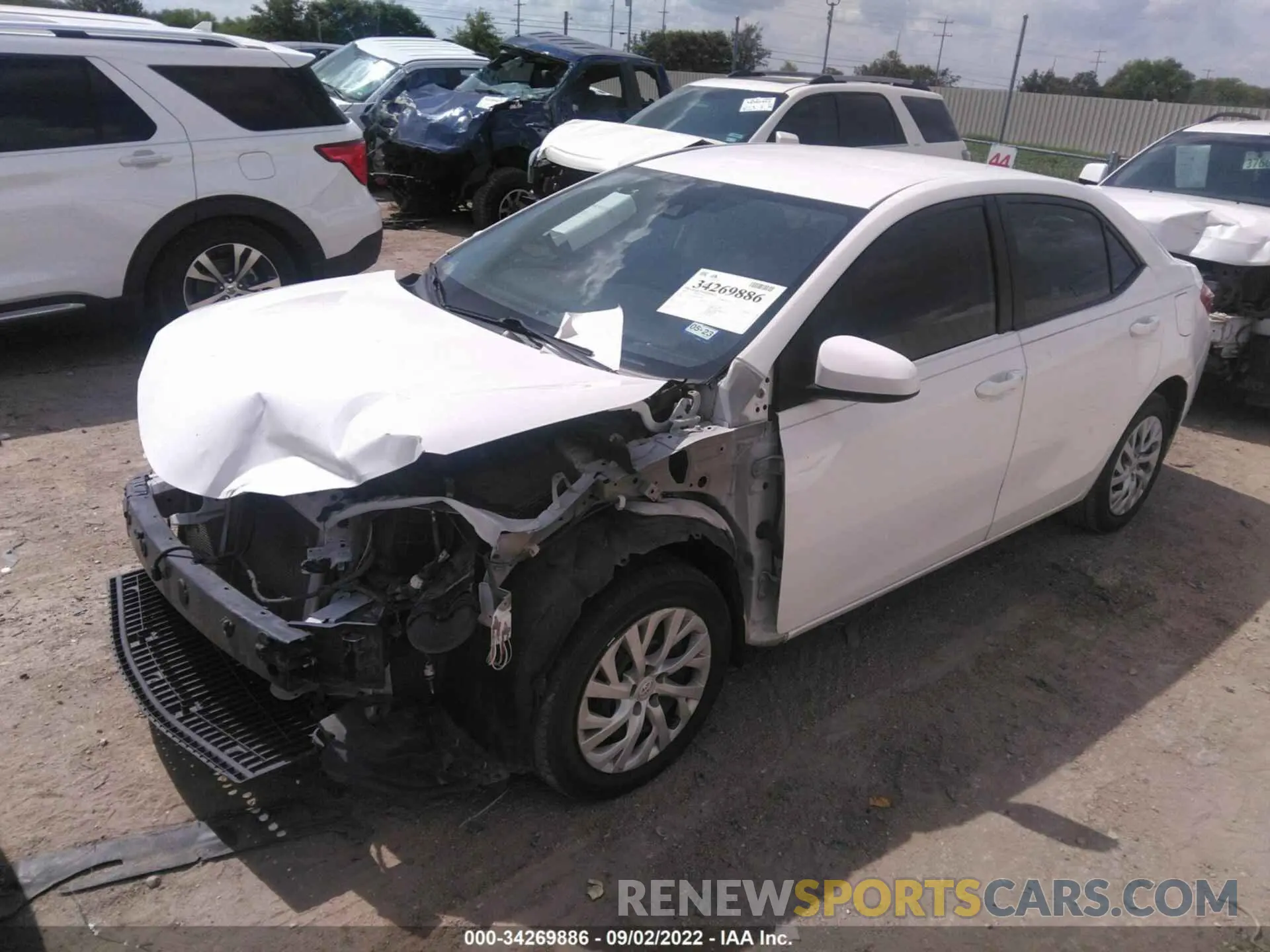 2 fotografías del automóvil dañado 5YFBURHE6KP859376 TOYOTA COROLLA 2019