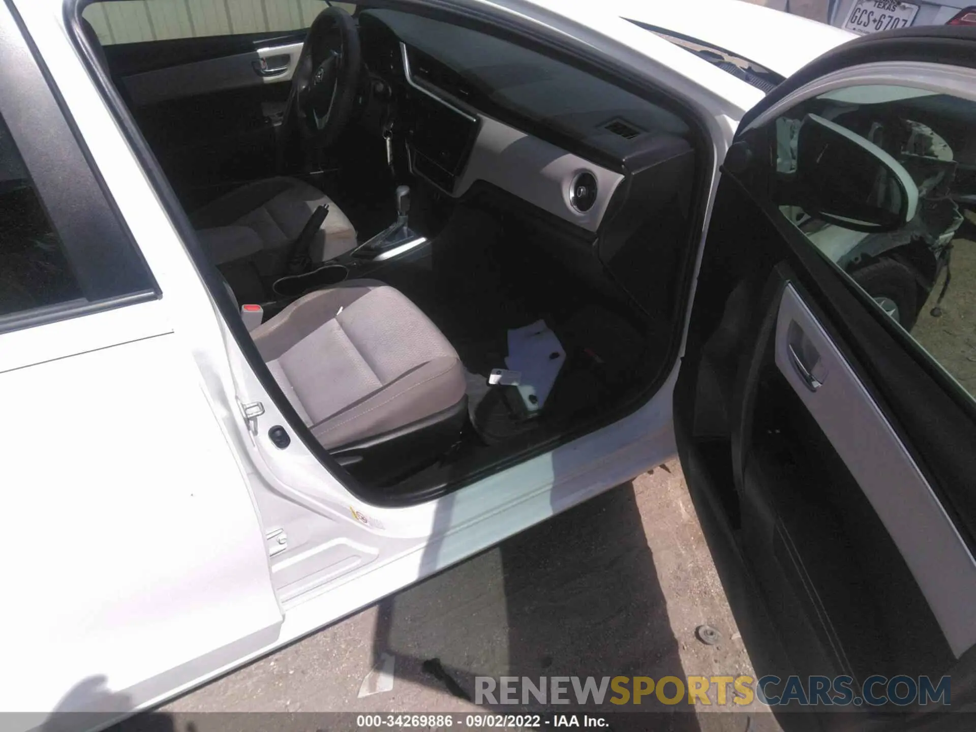 5 fotografías del automóvil dañado 5YFBURHE6KP859376 TOYOTA COROLLA 2019