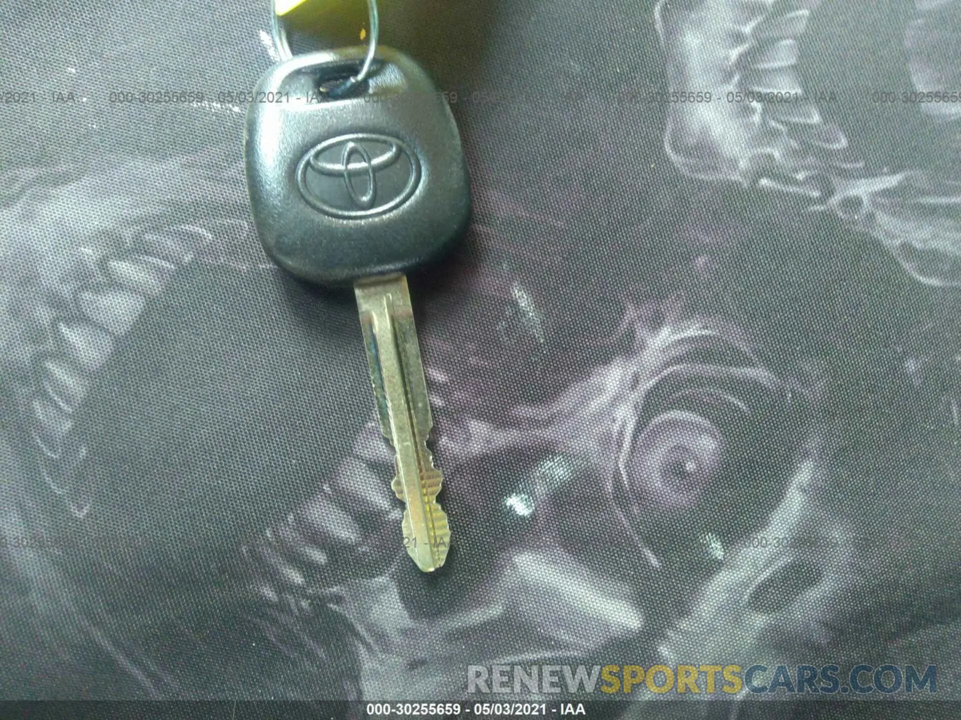 11 fotografías del automóvil dañado 5YFBURHE6KP862648 TOYOTA COROLLA 2019