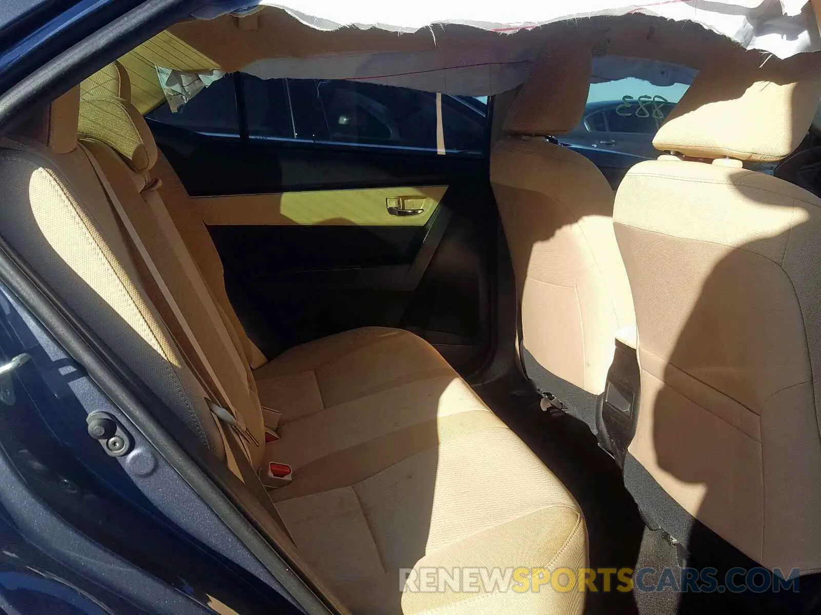 6 fotografías del automóvil dañado 5YFBURHE6KP869177 TOYOTA COROLLA 2019