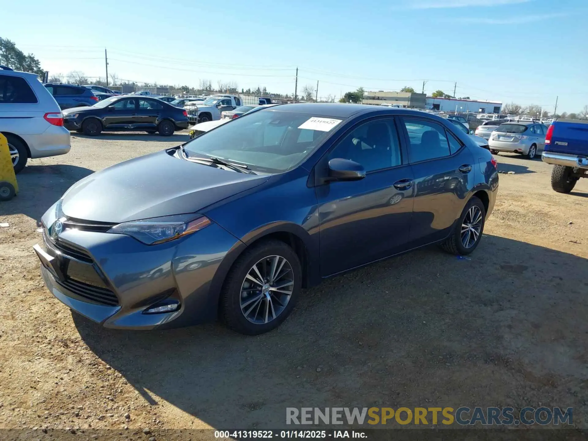 2 fotografías del automóvil dañado 5YFBURHE6KP870037 TOYOTA COROLLA 2019