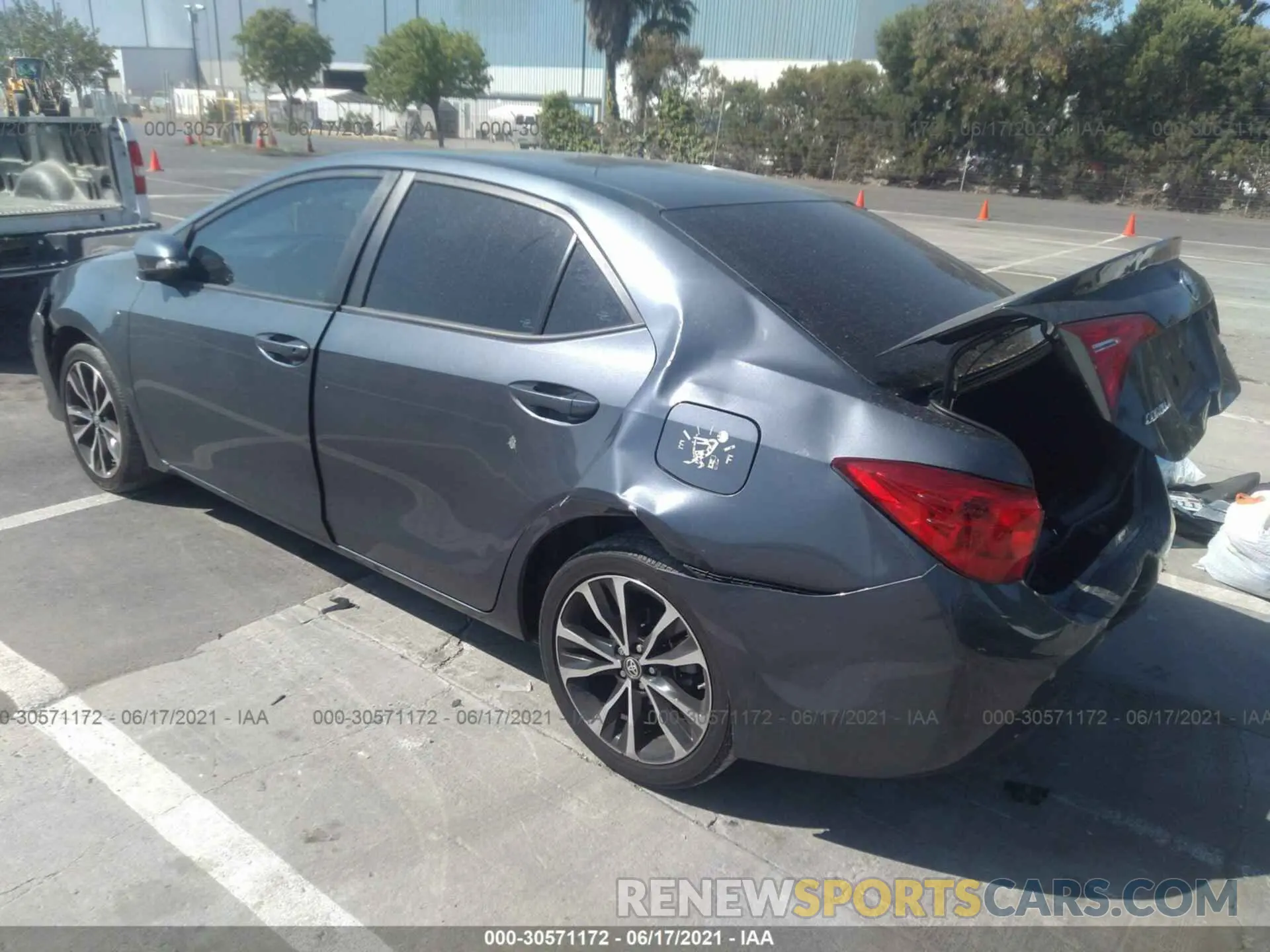 3 fotografías del automóvil dañado 5YFBURHE6KP870491 TOYOTA COROLLA 2019
