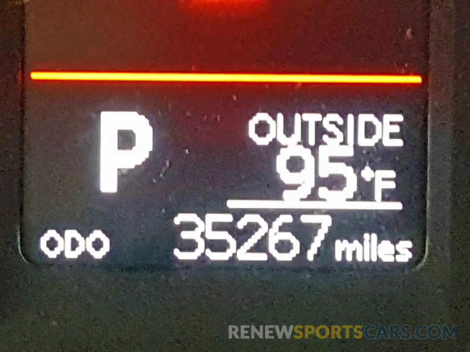 8 fotografías del automóvil dañado 5YFBURHE6KP878140 TOYOTA COROLLA 2019