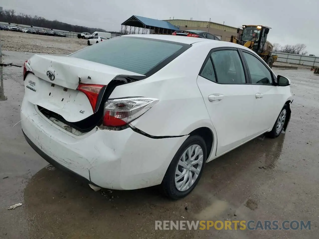 3 fotografías del automóvil dañado 5YFBURHE6KP884410 TOYOTA COROLLA 2019