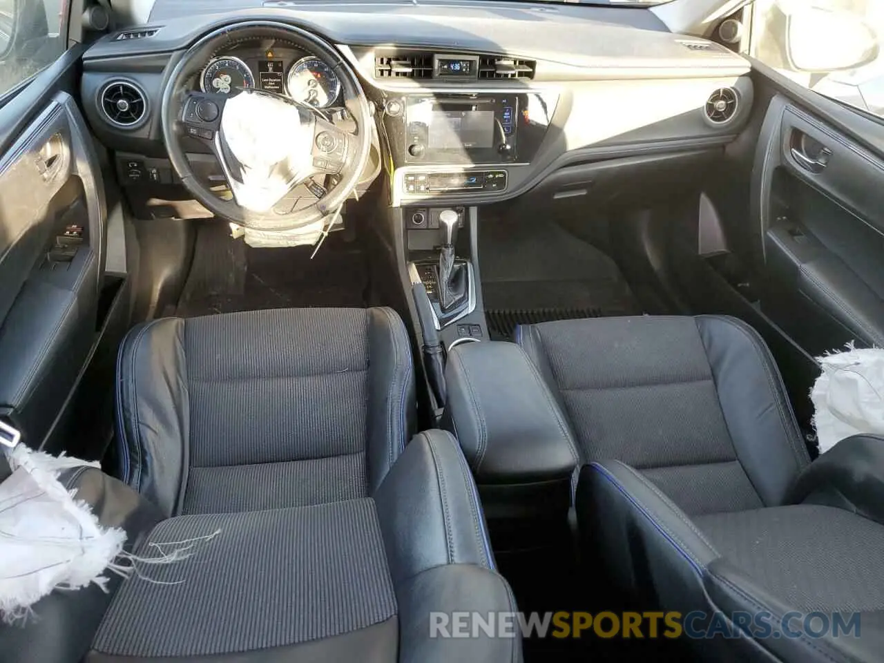 8 fotografías del automóvil dañado 5YFBURHE6KP885914 TOYOTA COROLLA 2019