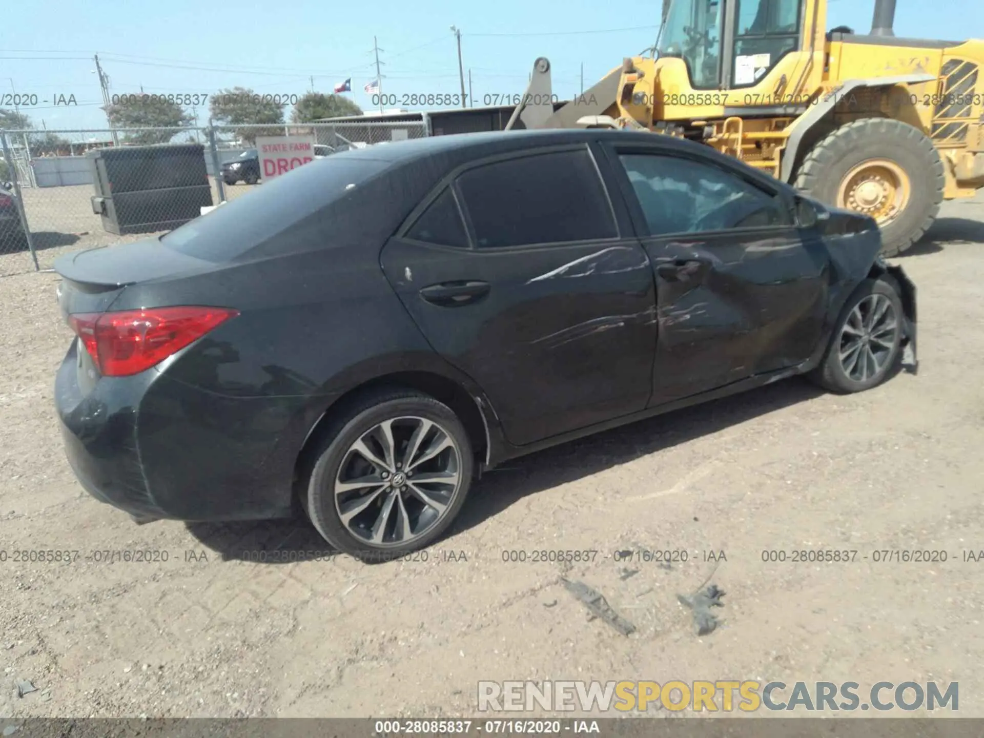 4 fotografías del automóvil dañado 5YFBURHE6KP900864 TOYOTA COROLLA 2019