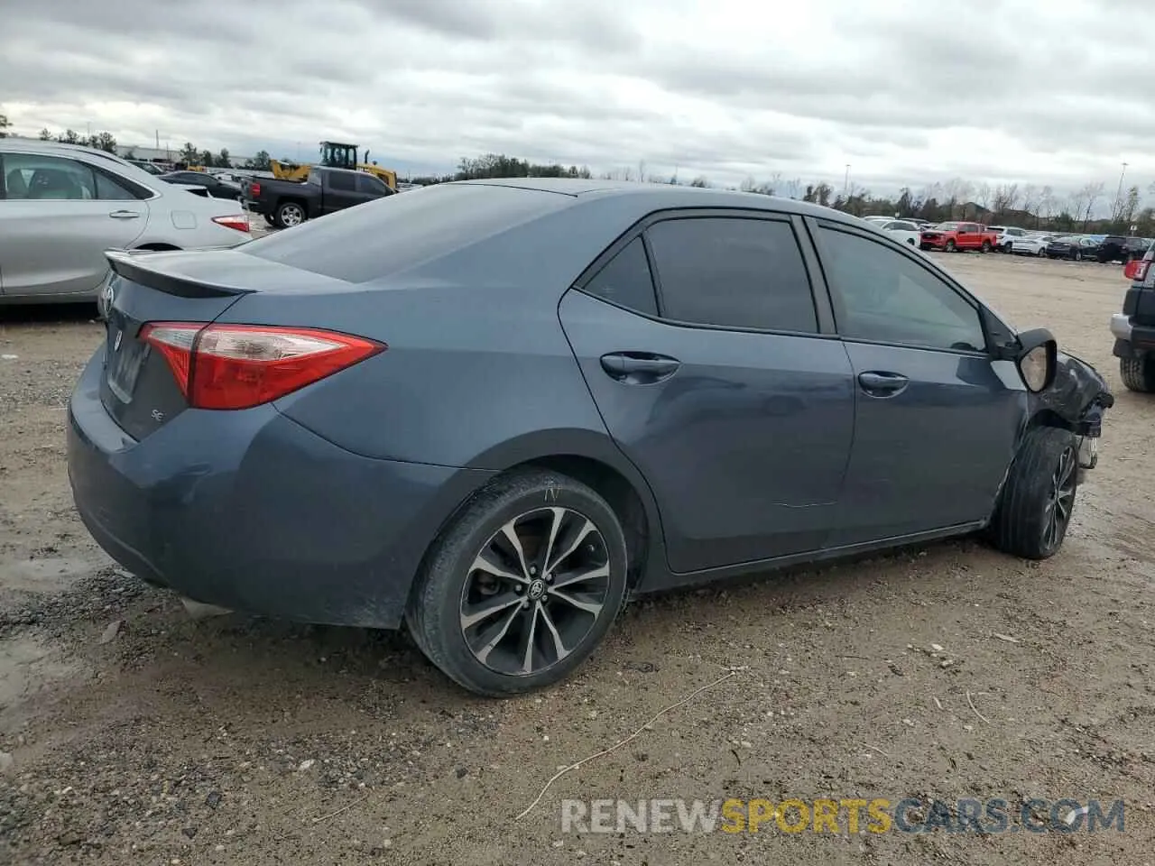 3 fotografías del automóvil dañado 5YFBURHE6KP901447 TOYOTA COROLLA 2019
