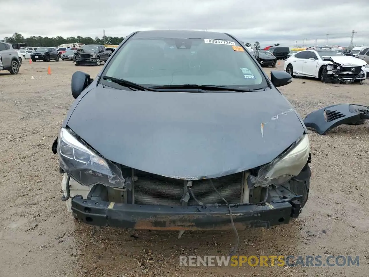 5 fotografías del automóvil dañado 5YFBURHE6KP901447 TOYOTA COROLLA 2019