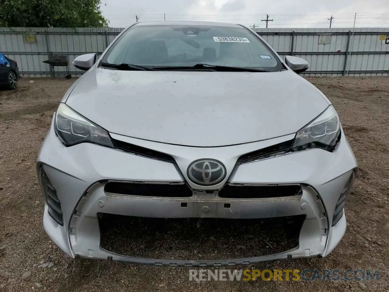 5 fotografías del automóvil dañado 5YFBURHE6KP905577 TOYOTA COROLLA 2019