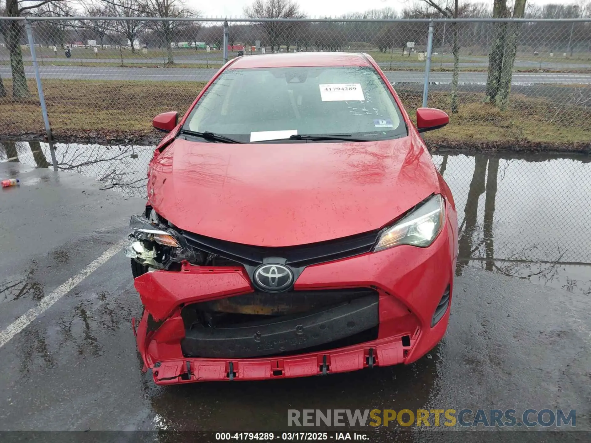 10 fotografías del automóvil dañado 5YFBURHE6KP907992 TOYOTA COROLLA 2019