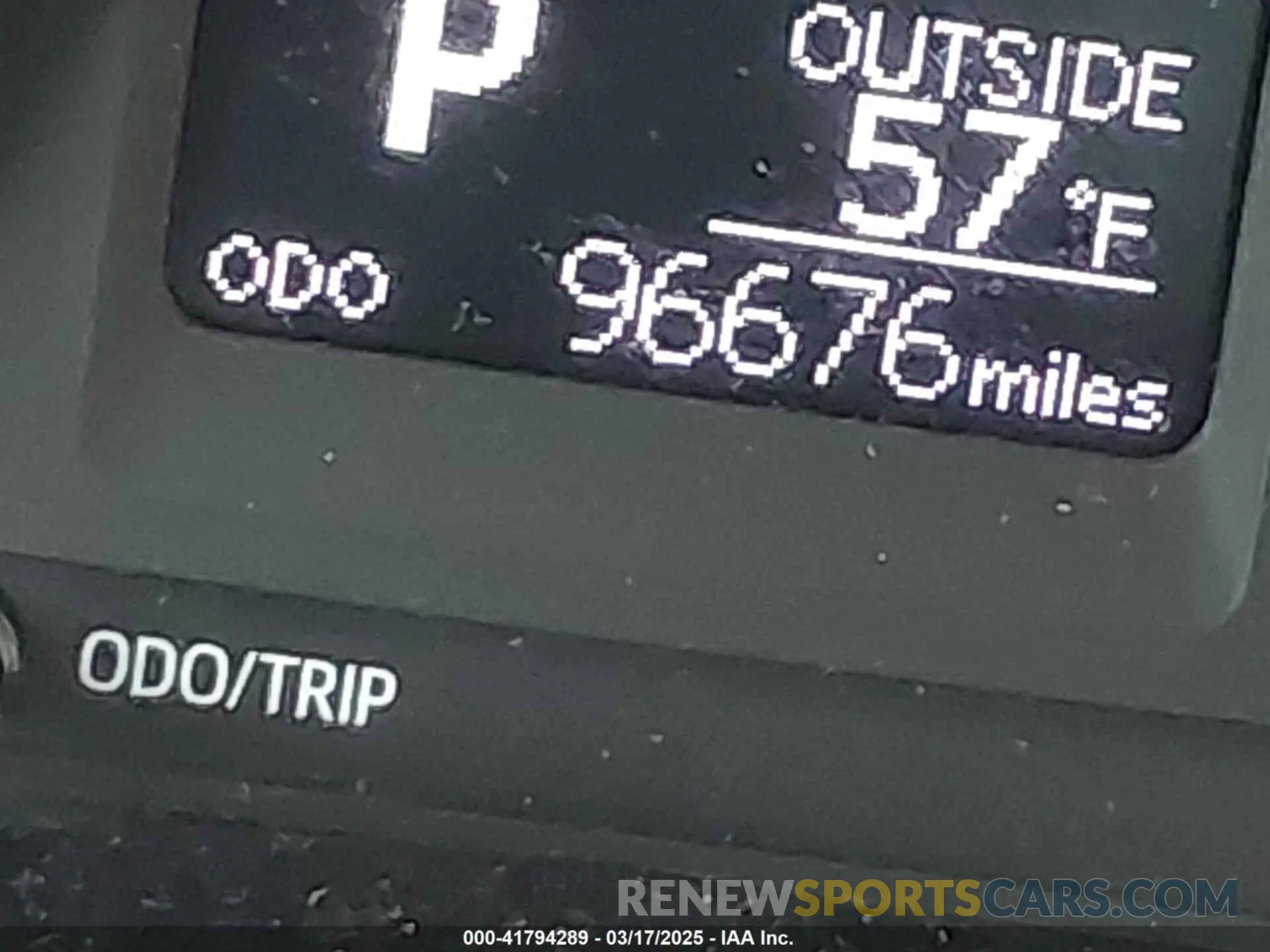 13 fotografías del automóvil dañado 5YFBURHE6KP907992 TOYOTA COROLLA 2019