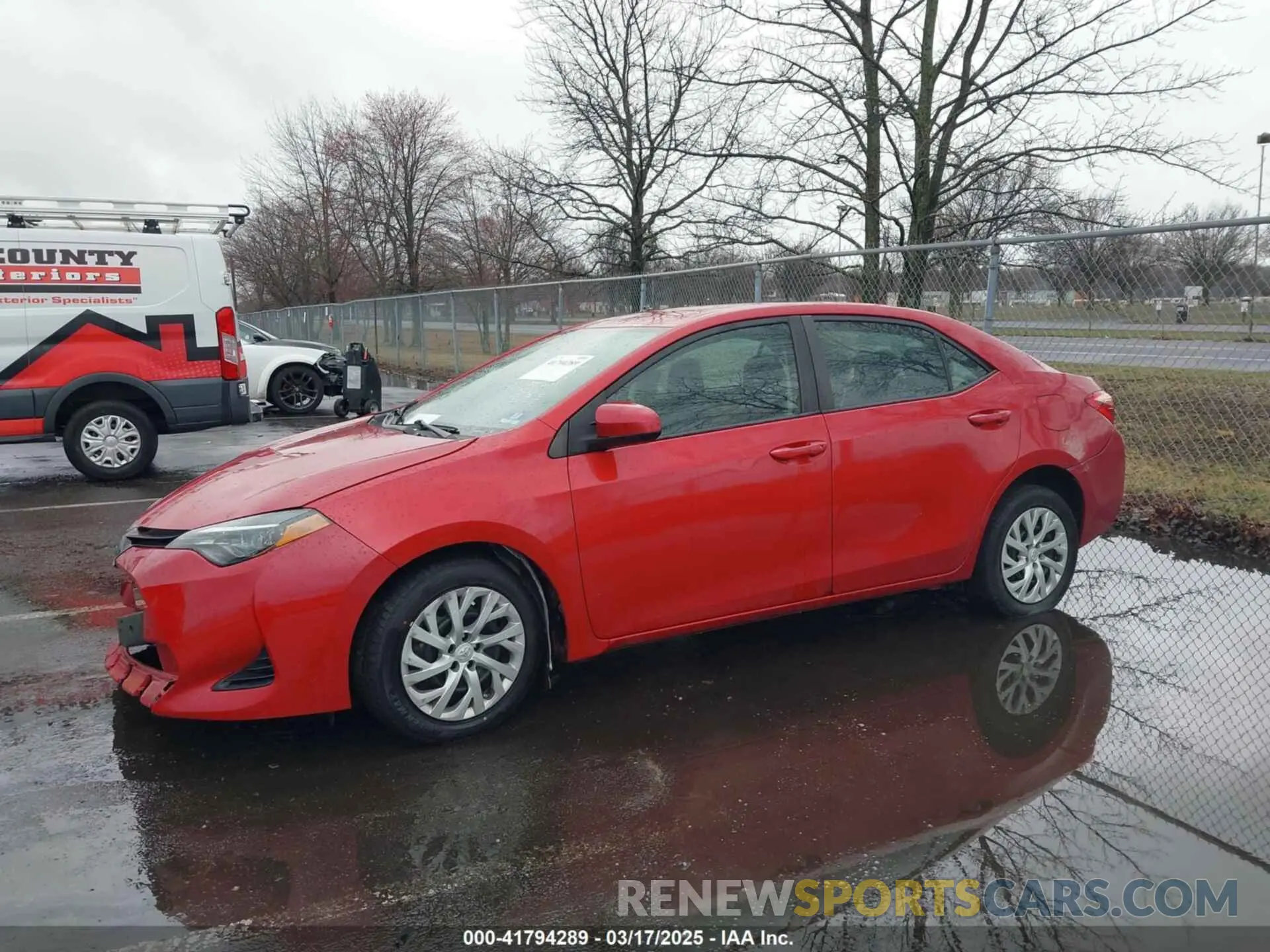 14 fotografías del automóvil dañado 5YFBURHE6KP907992 TOYOTA COROLLA 2019