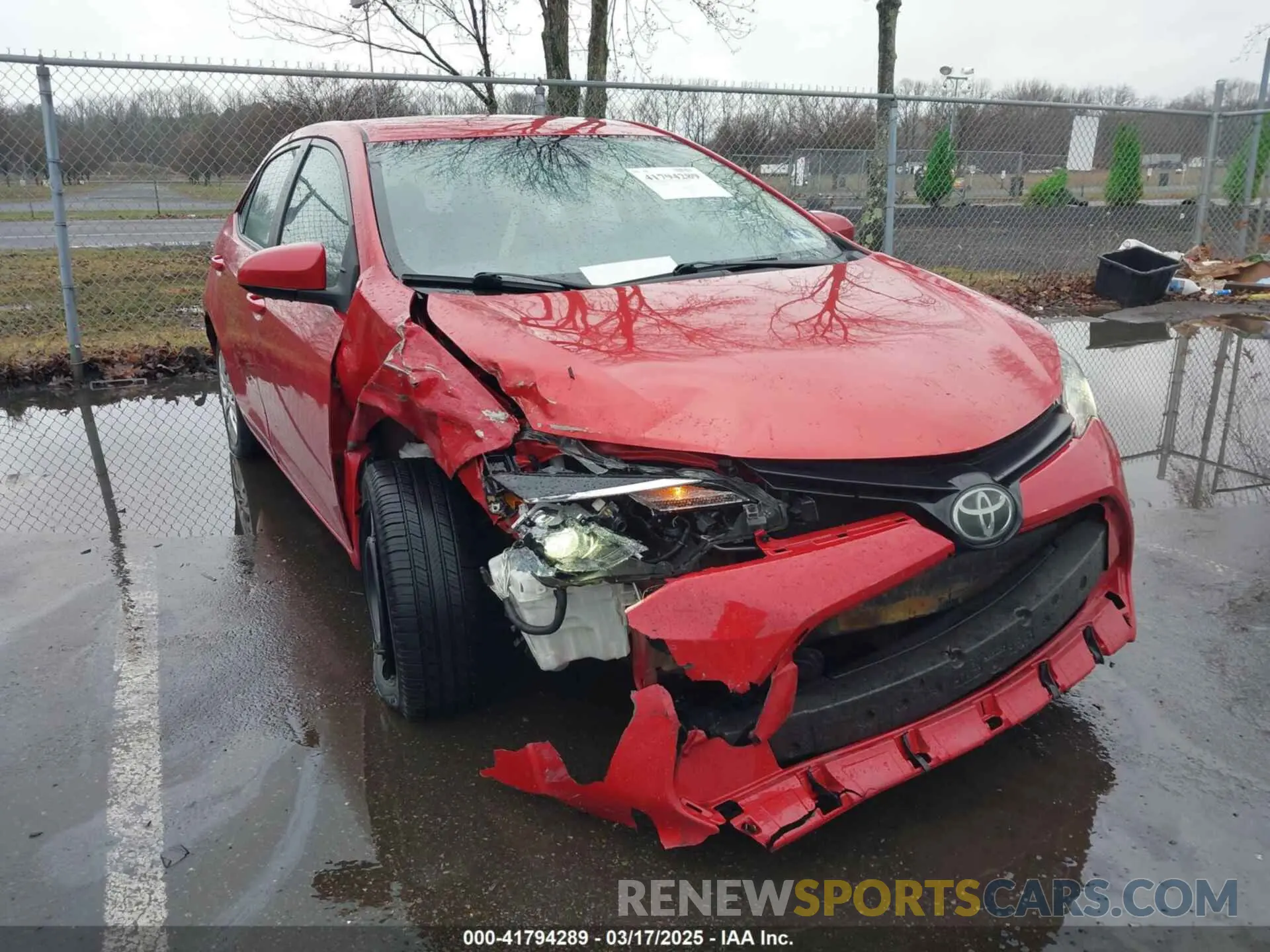 4 fotografías del automóvil dañado 5YFBURHE6KP907992 TOYOTA COROLLA 2019