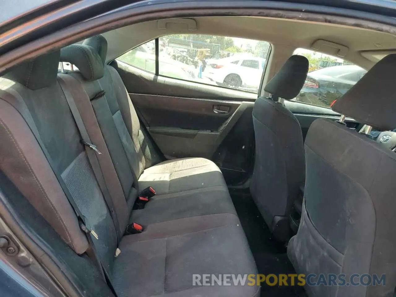 10 fotografías del automóvil dañado 5YFBURHE6KP915459 TOYOTA COROLLA 2019