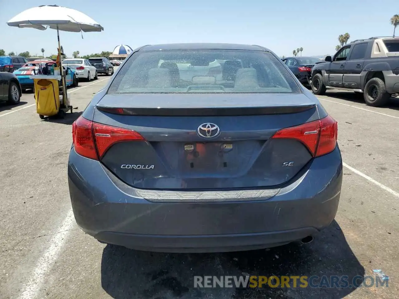 6 fotografías del automóvil dañado 5YFBURHE6KP915459 TOYOTA COROLLA 2019