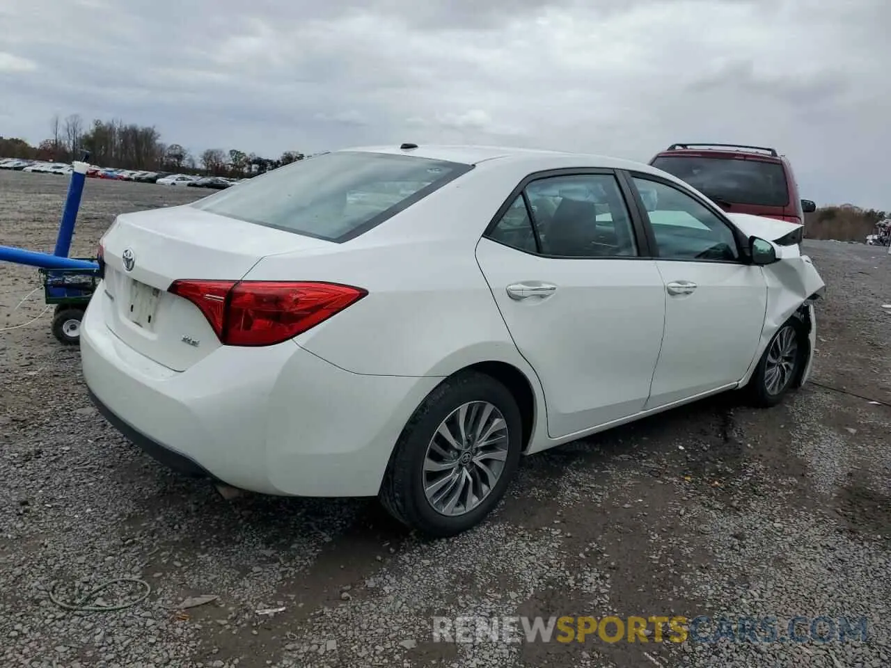 3 fotografías del automóvil dañado 5YFBURHE6KP917373 TOYOTA COROLLA 2019