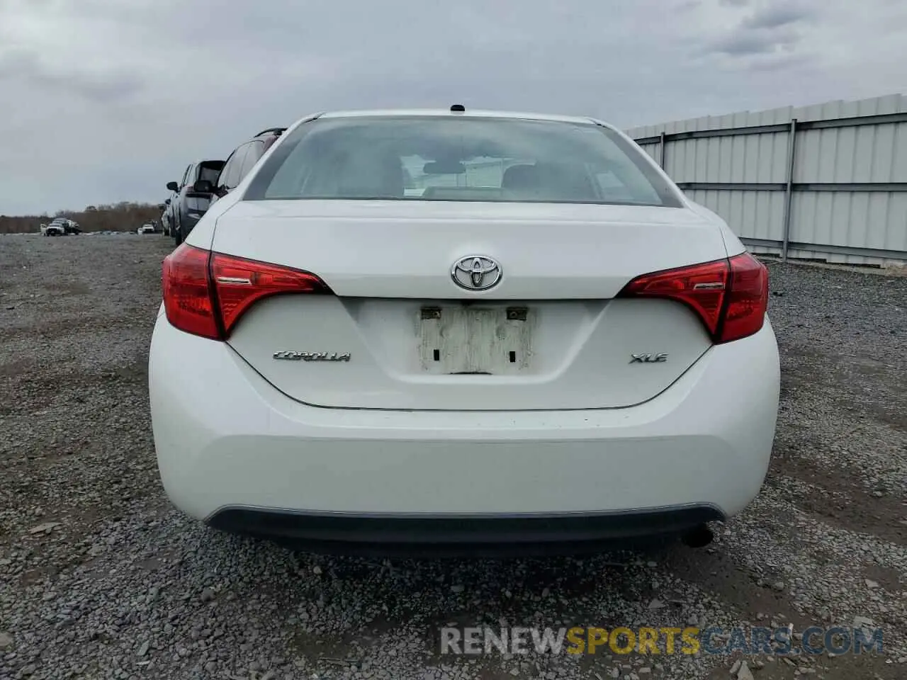 6 fotografías del automóvil dañado 5YFBURHE6KP917373 TOYOTA COROLLA 2019