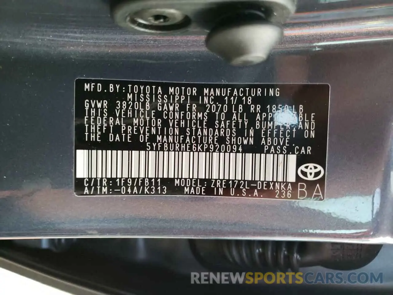 10 fotografías del automóvil dañado 5YFBURHE6KP920094 TOYOTA COROLLA 2019