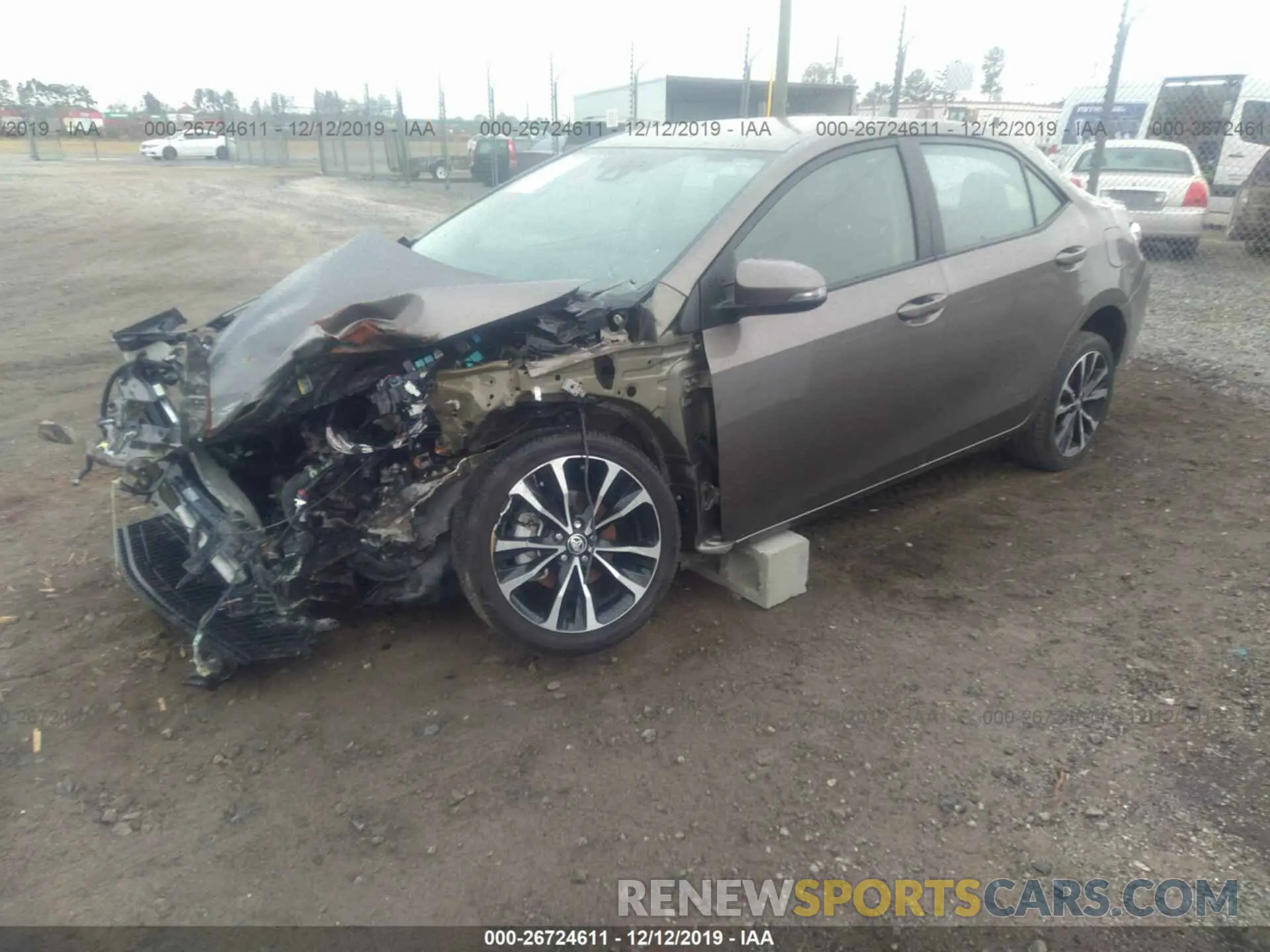 2 fotografías del automóvil dañado 5YFBURHE6KP920242 TOYOTA COROLLA 2019