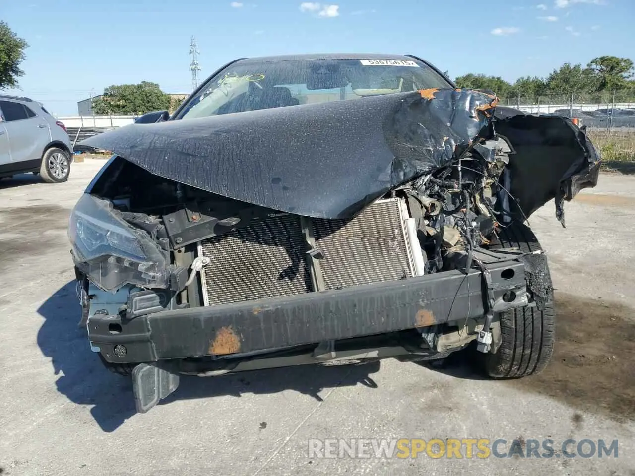 5 fotografías del automóvil dañado 5YFBURHE6KP922055 TOYOTA COROLLA 2019