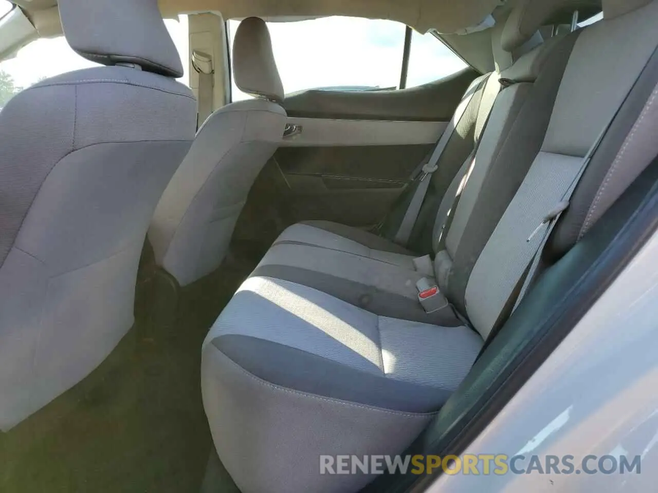 10 fotografías del automóvil dañado 5YFBURHE6KP922217 TOYOTA COROLLA 2019