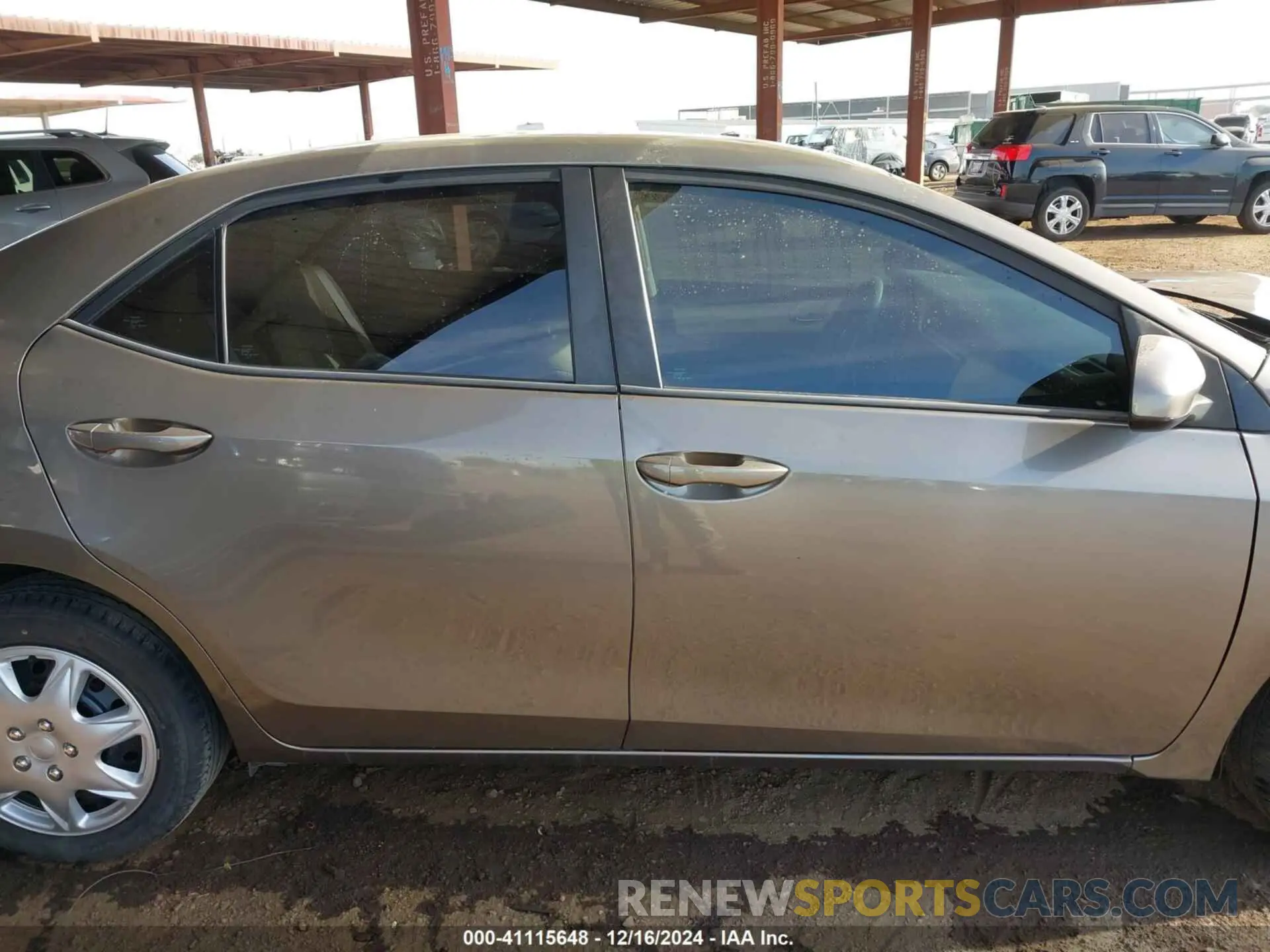 13 fotografías del automóvil dañado 5YFBURHE6KP931905 TOYOTA COROLLA 2019