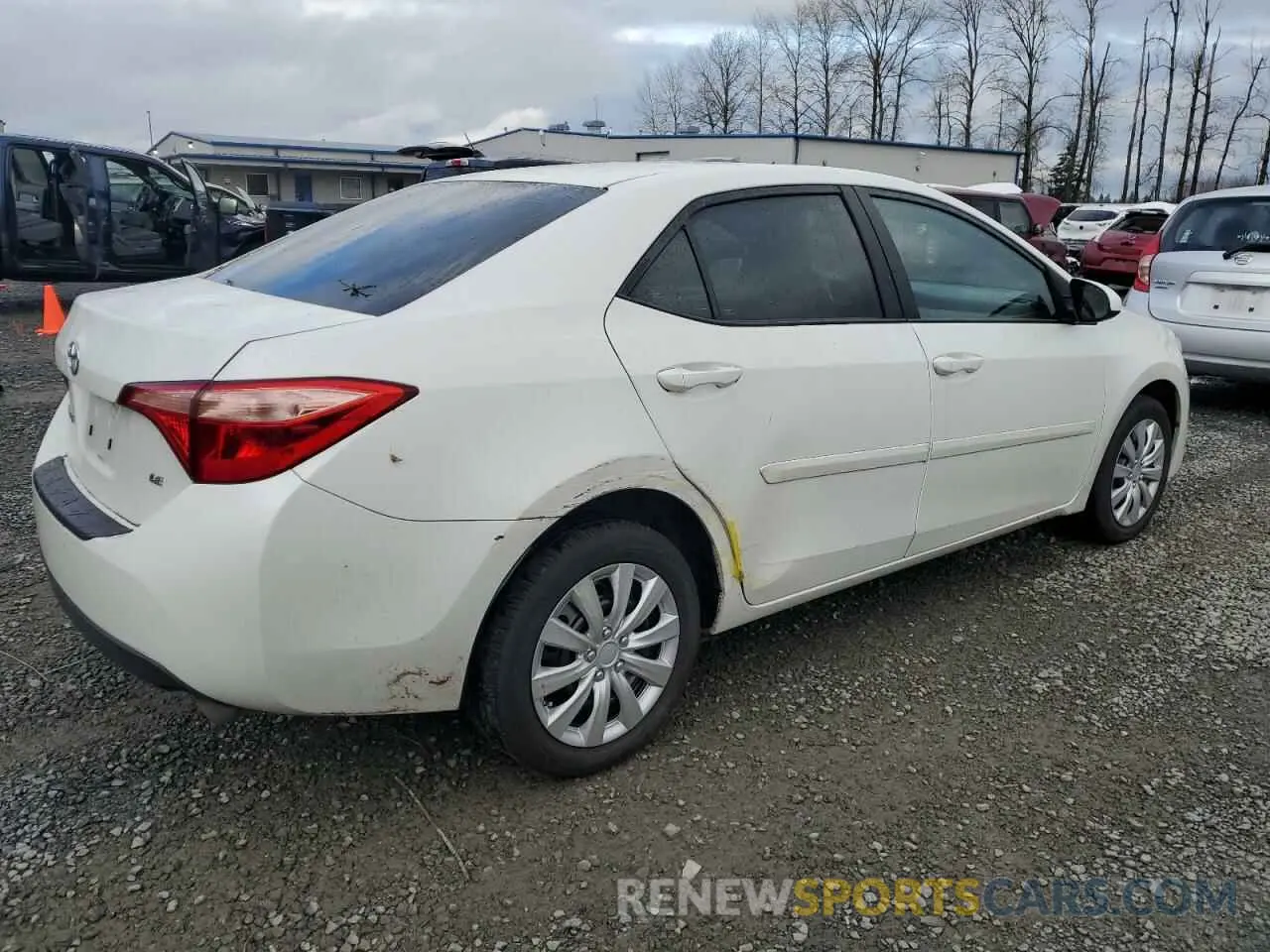 3 fotografías del automóvil dañado 5YFBURHE6KP935145 TOYOTA COROLLA 2019