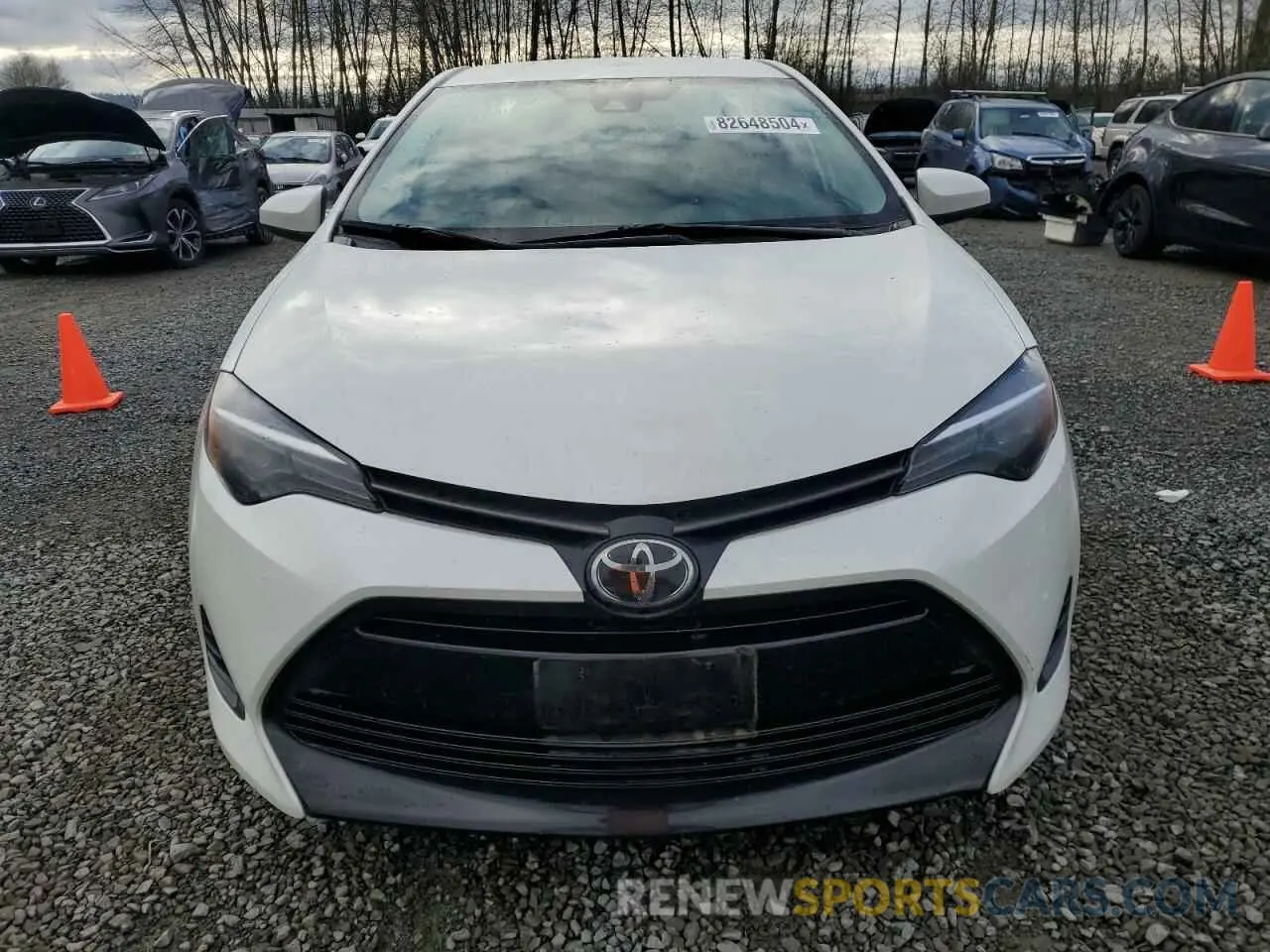 5 fotografías del automóvil dañado 5YFBURHE6KP935145 TOYOTA COROLLA 2019