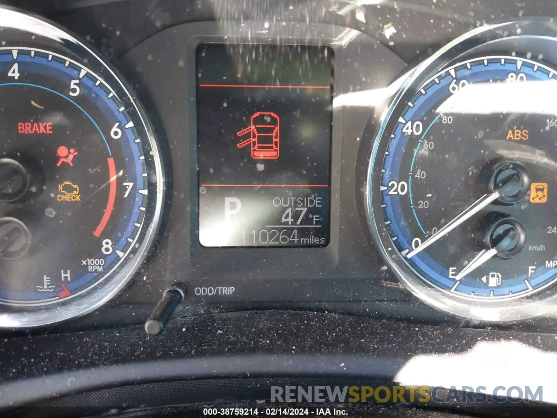 15 fotografías del automóvil dañado 5YFBURHE6KP939602 TOYOTA COROLLA 2019