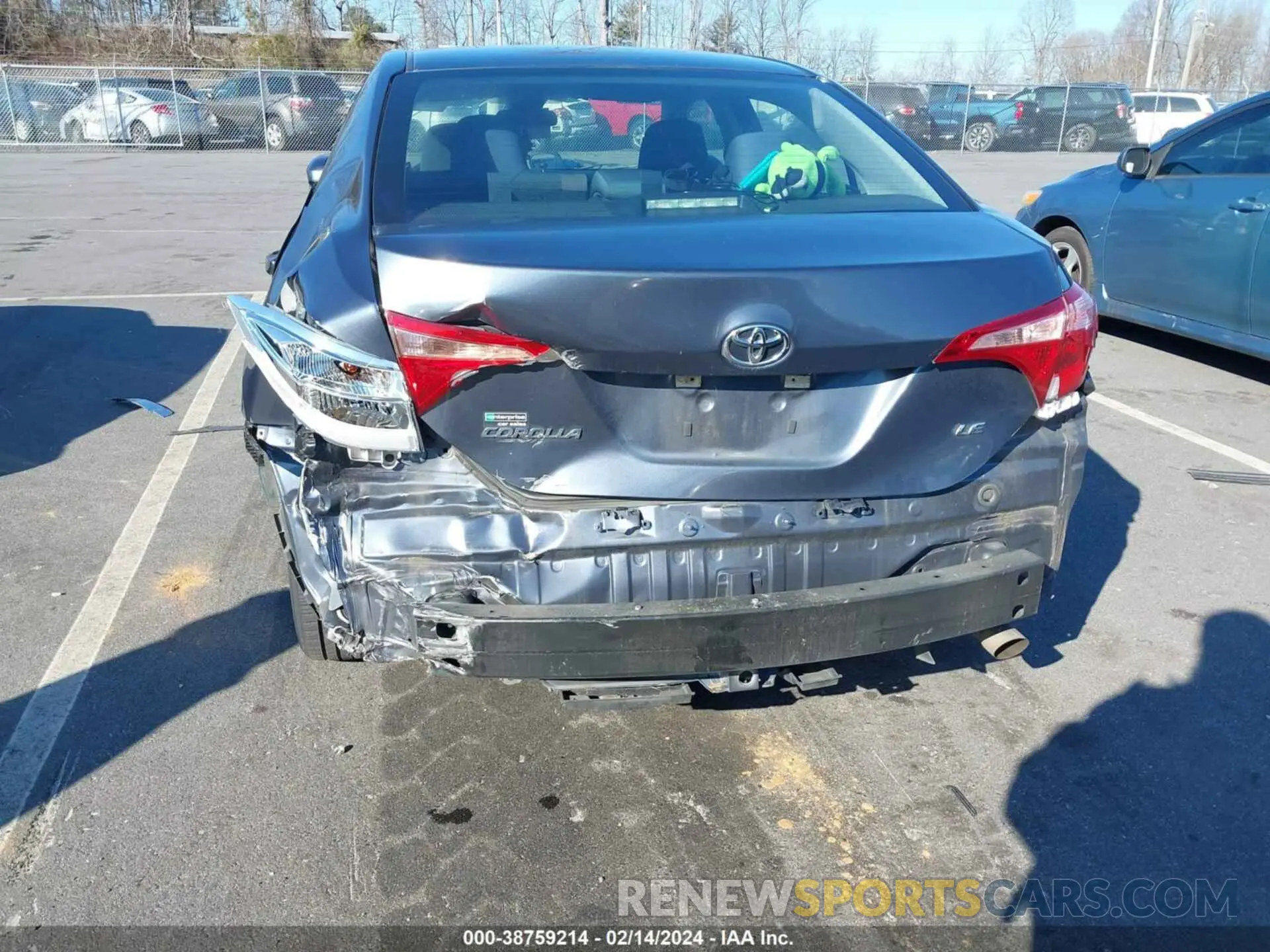 18 fotografías del automóvil dañado 5YFBURHE6KP939602 TOYOTA COROLLA 2019
