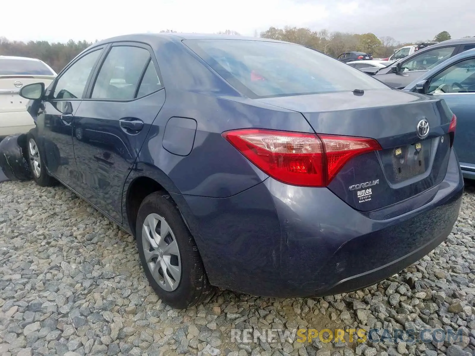 3 fotografías del automóvil dañado 5YFBURHE6KP945481 TOYOTA COROLLA 2019