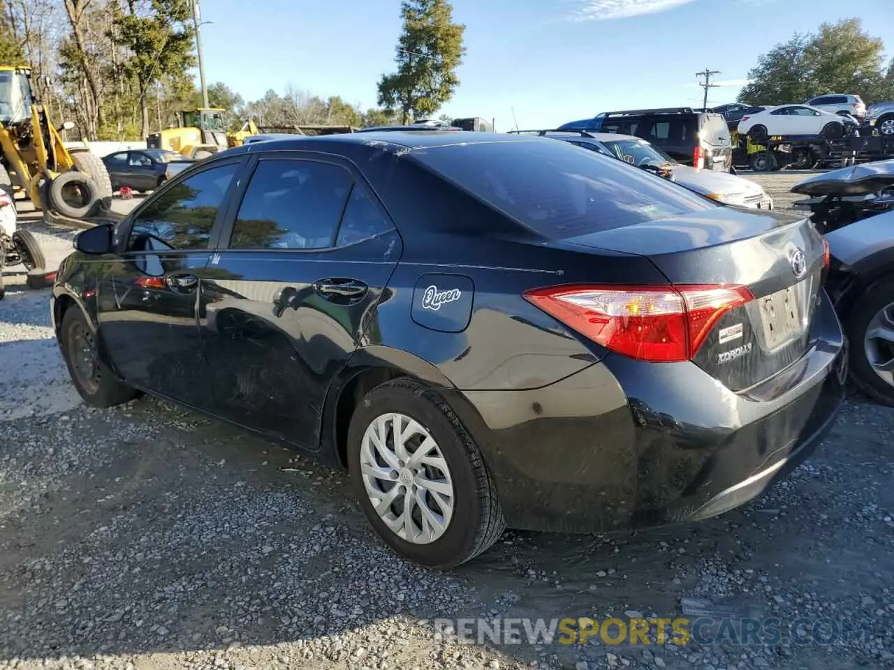 2 fotografías del automóvil dañado 5YFBURHE7KP859676 TOYOTA COROLLA 2019