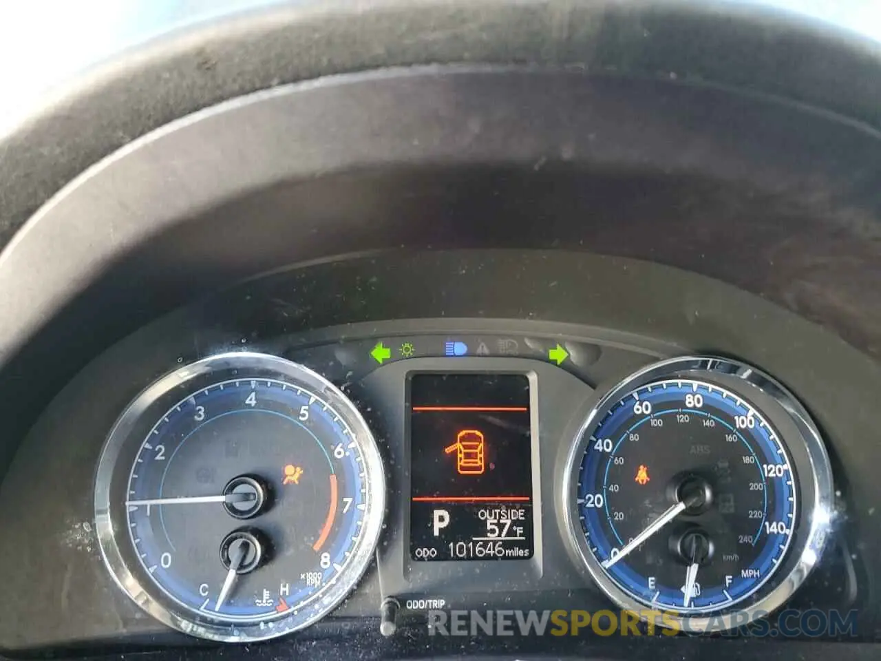 9 fotografías del automóvil dañado 5YFBURHE7KP859676 TOYOTA COROLLA 2019