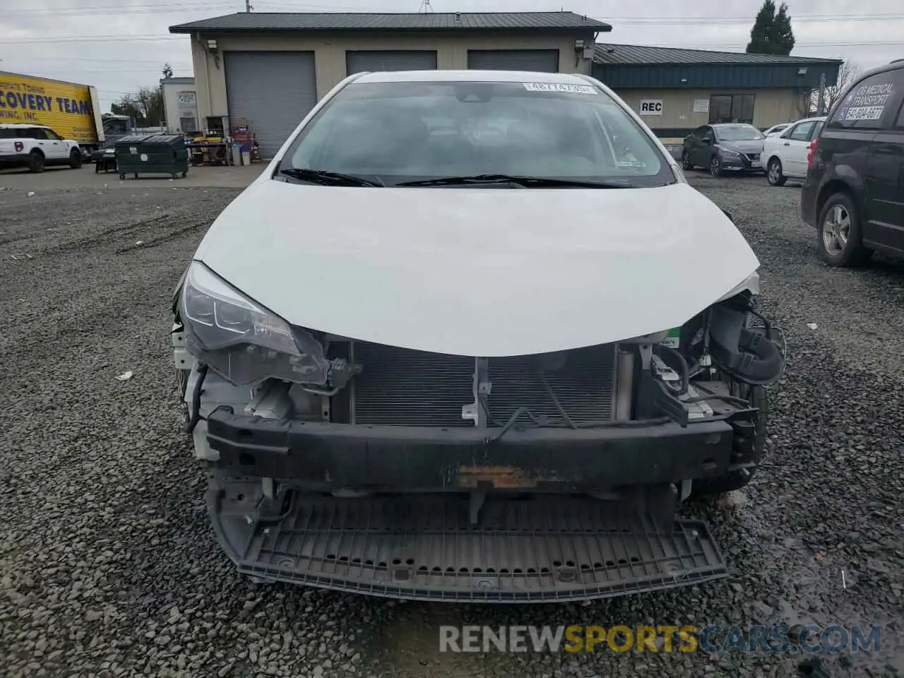 5 fotografías del automóvil dañado 5YFBURHE7KP873092 TOYOTA COROLLA 2019