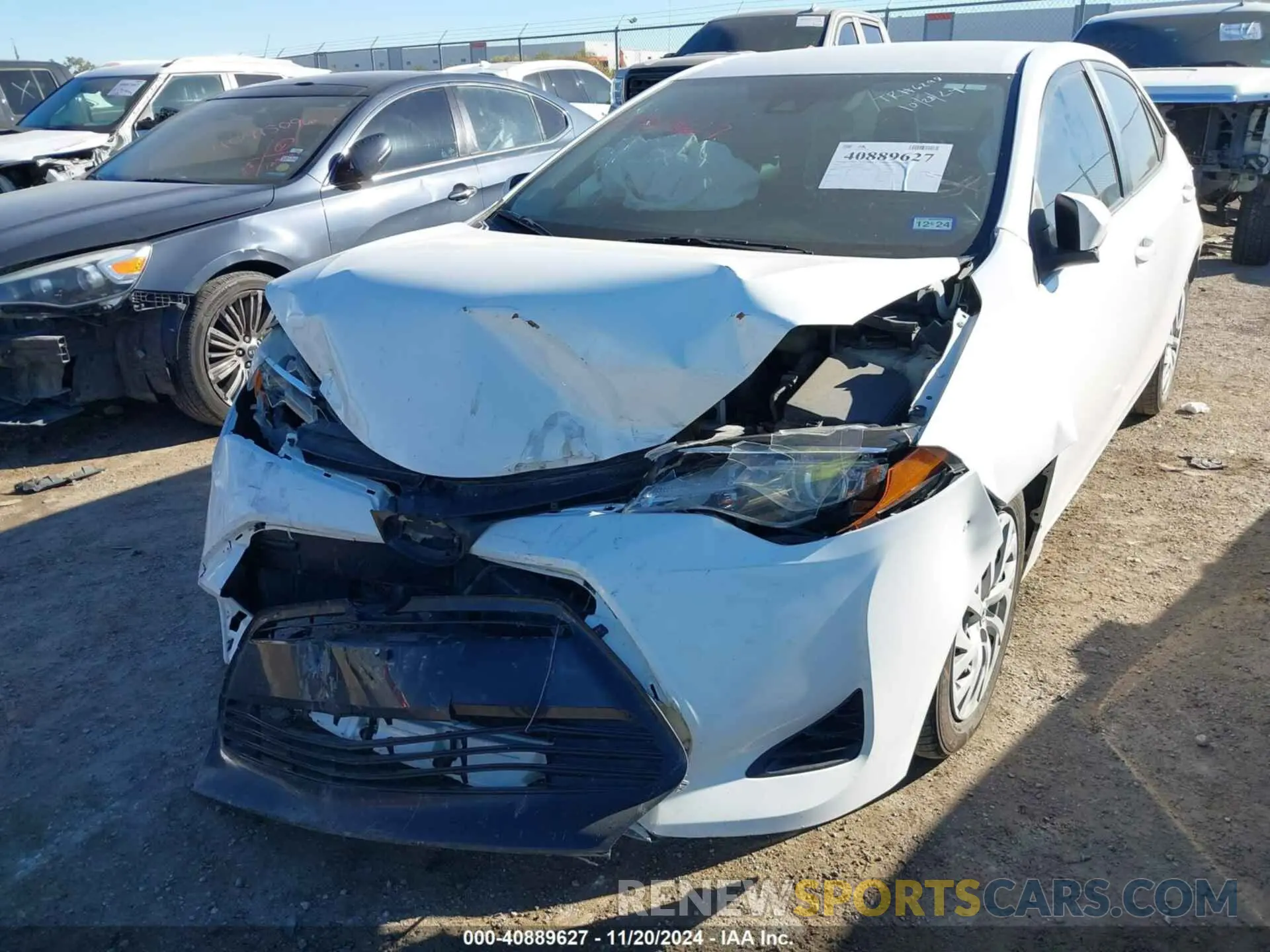 6 fotografías del automóvil dañado 5YFBURHE7KP875277 TOYOTA COROLLA 2019