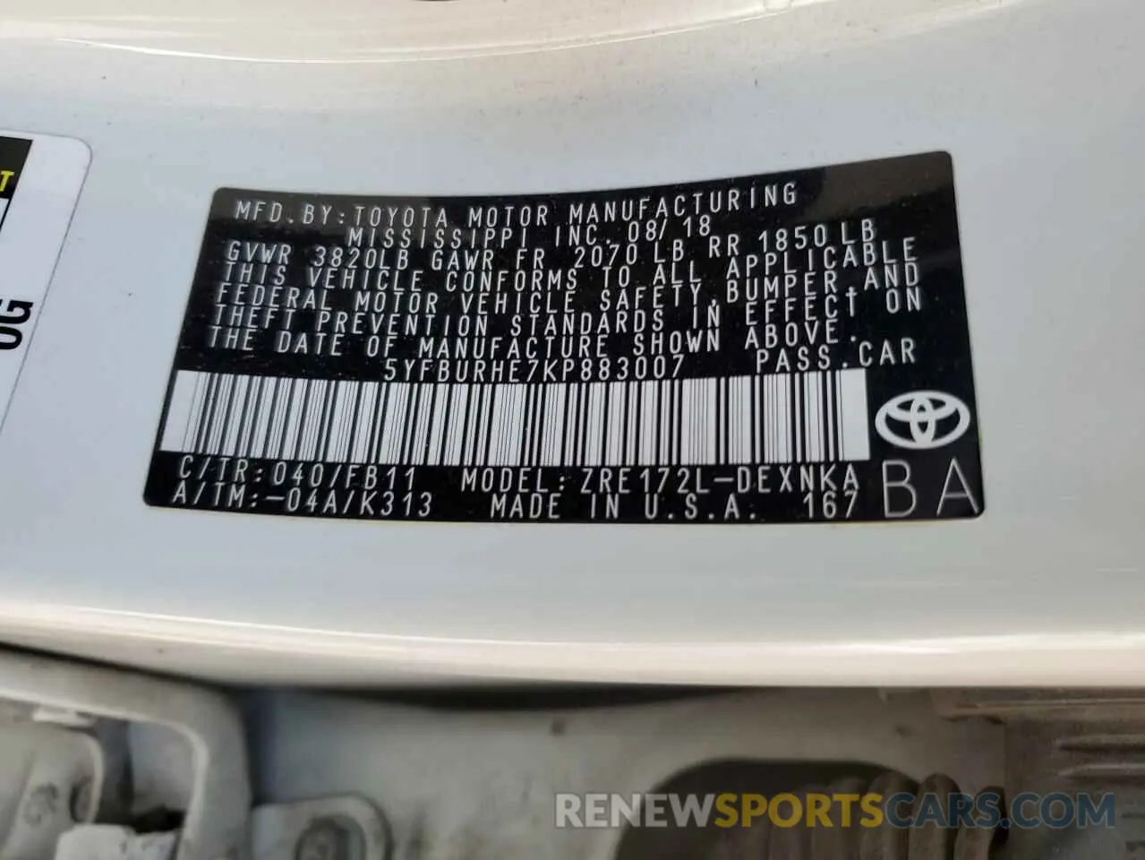 12 fotografías del automóvil dañado 5YFBURHE7KP883007 TOYOTA COROLLA 2019